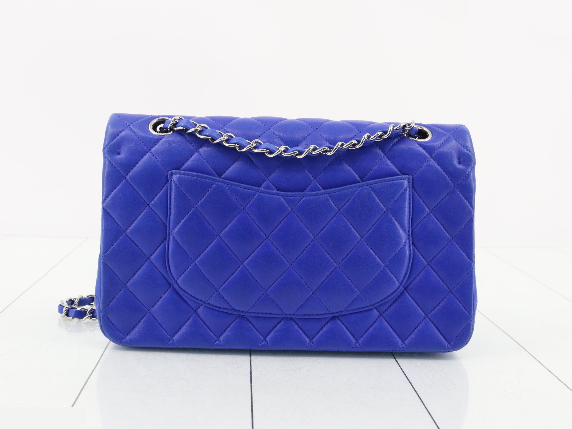 Matelassé 25 Lambskin Double Flap Double Chain Shoulder Bag, Blue — view 2