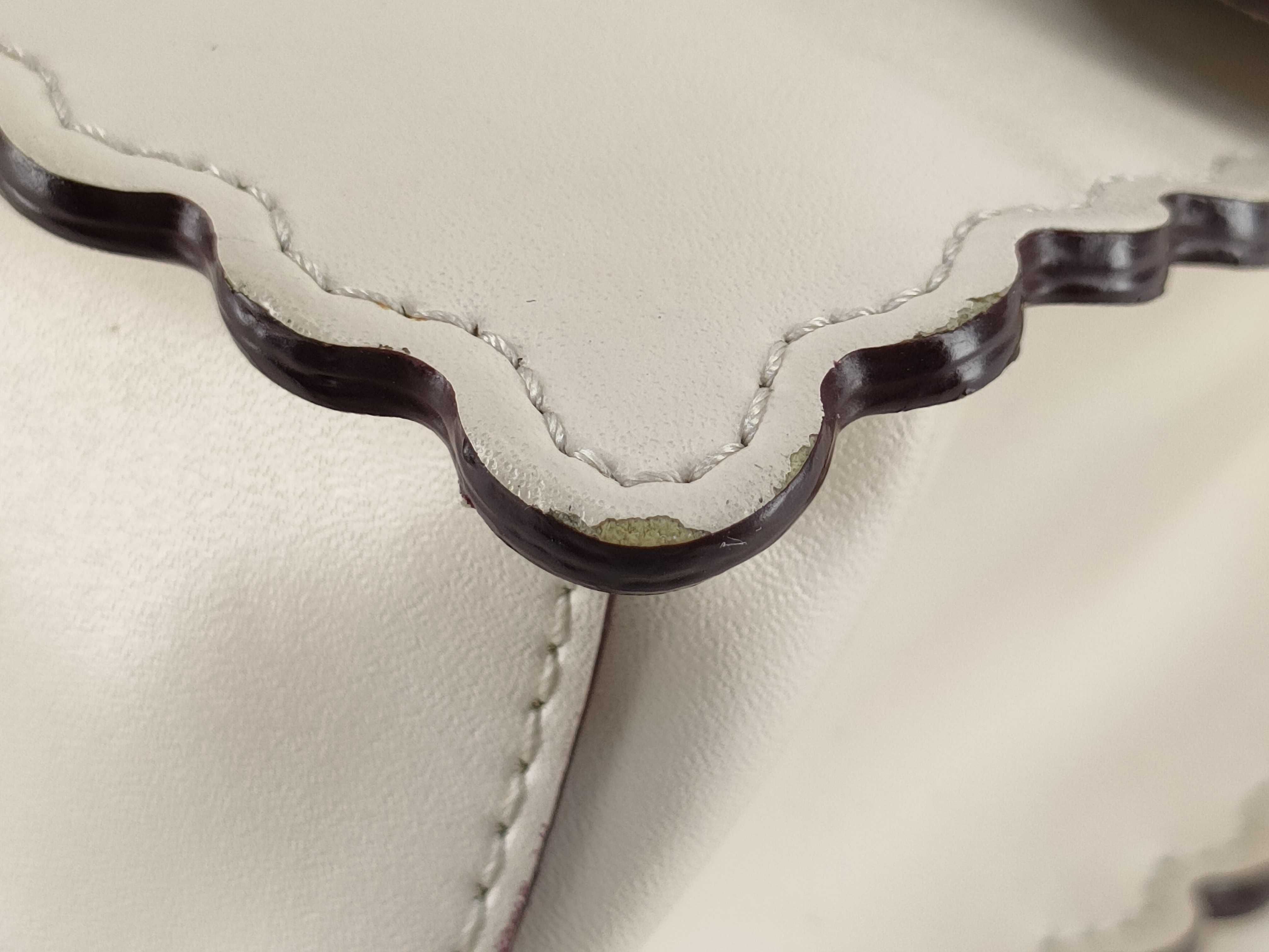 PH- Vitello Baltico Studded Kan Pink Shoulder Bag Leather — view 7