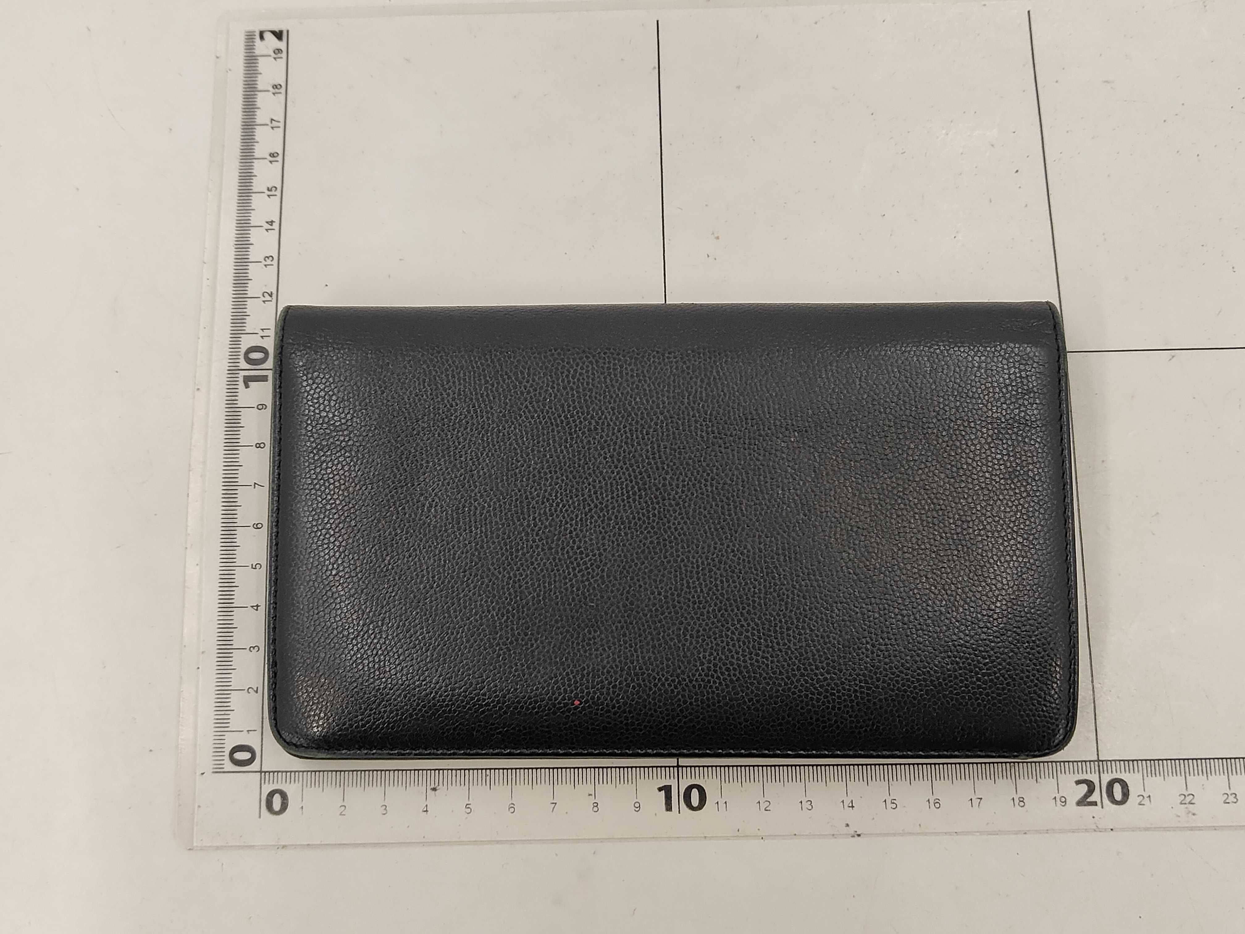 long wallet — view 2