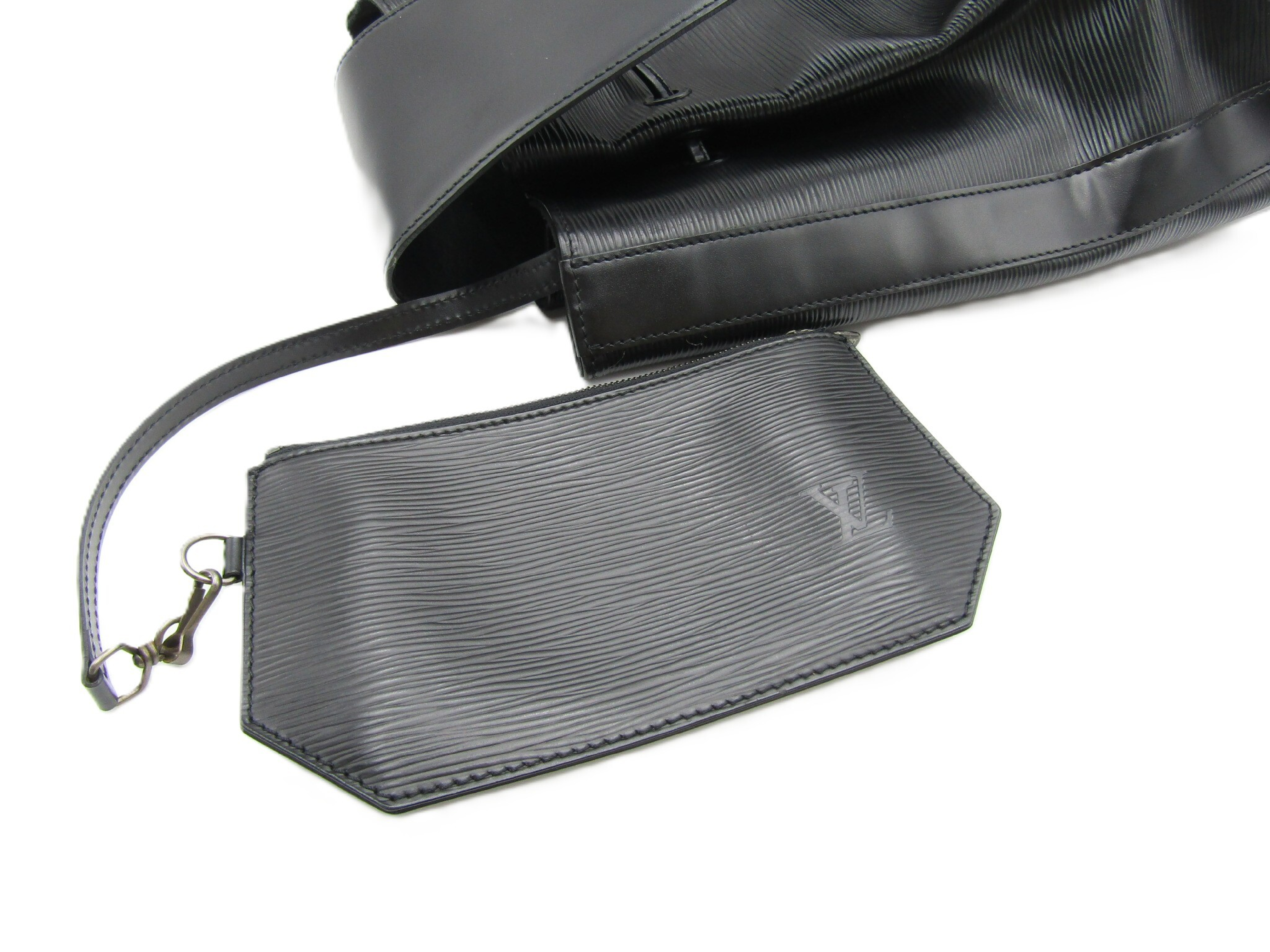 LV Sac à Dos Epi One Shoulder Bag Noir M80153 Shoulder Bag — view 5