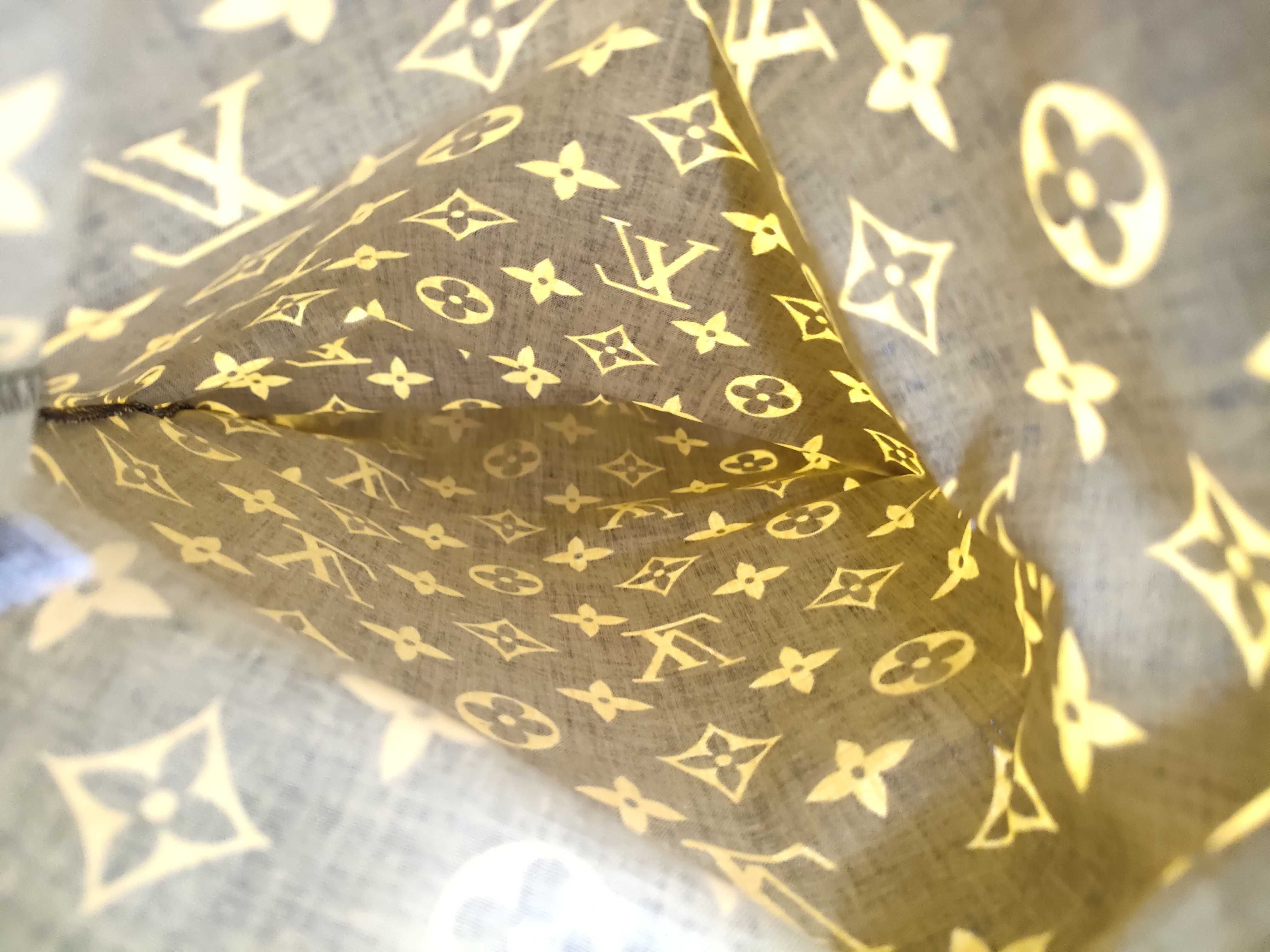drawstring shoe bag and other accessories — view 8