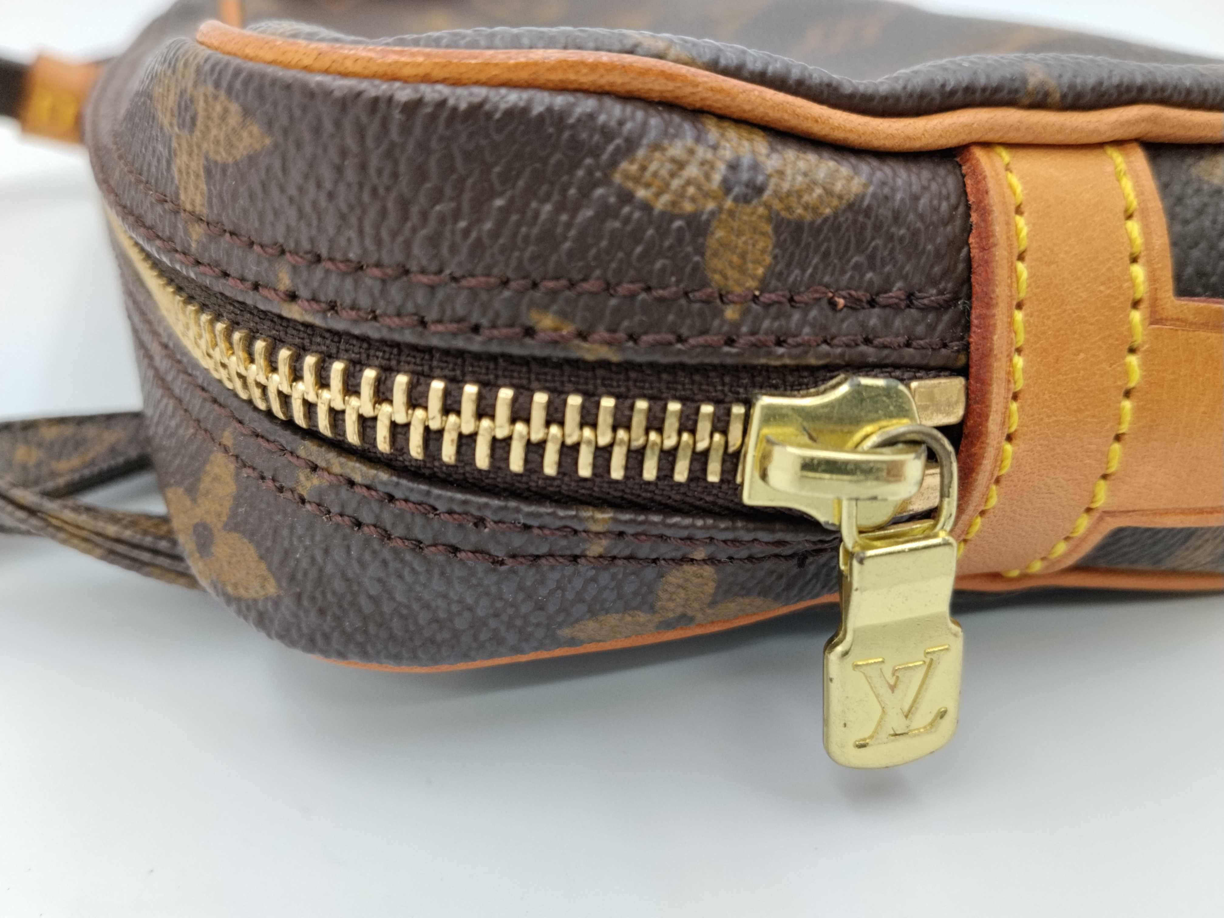 Monogram LV Monogram Pochette Marly Bandoulière Shoulder Bag — view 13