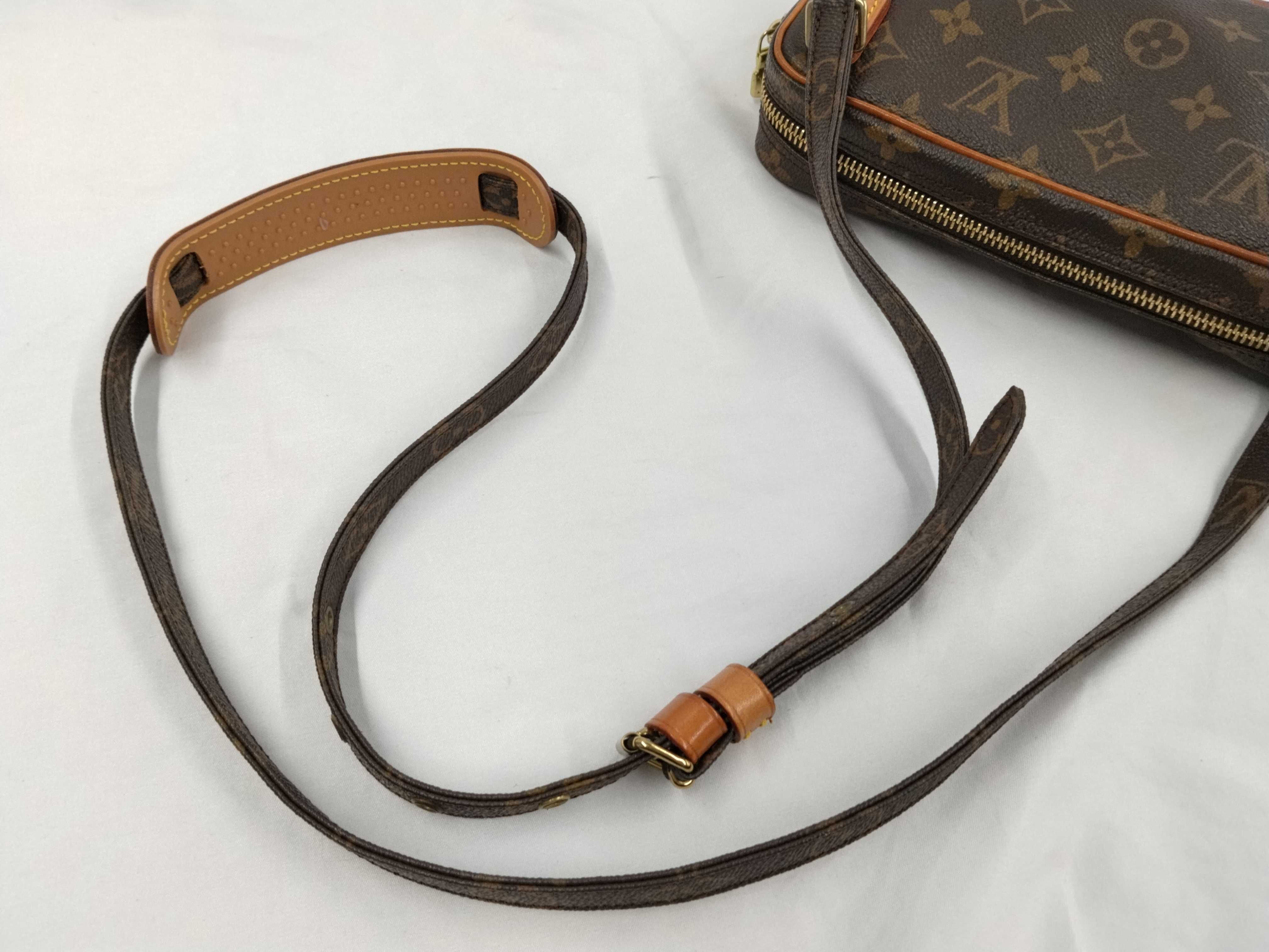 Monogram LV Monogram Pochette Marly Bandoulière Shoulder Bag — view 3