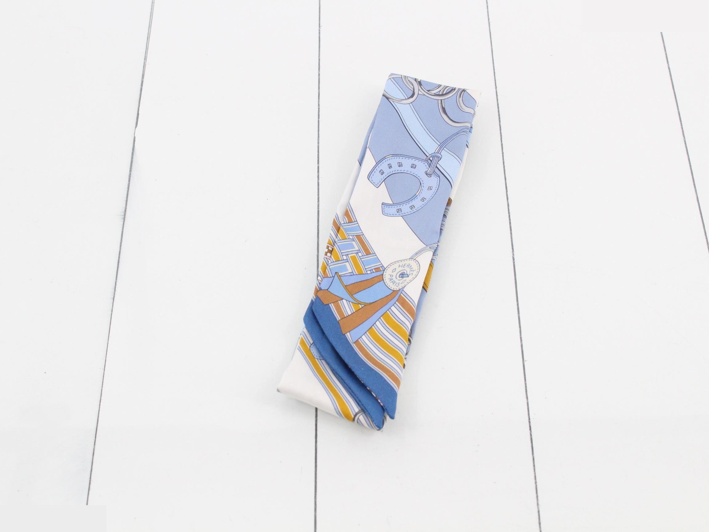 Hermès Twilly Brides et Gris-Gris Scarf
