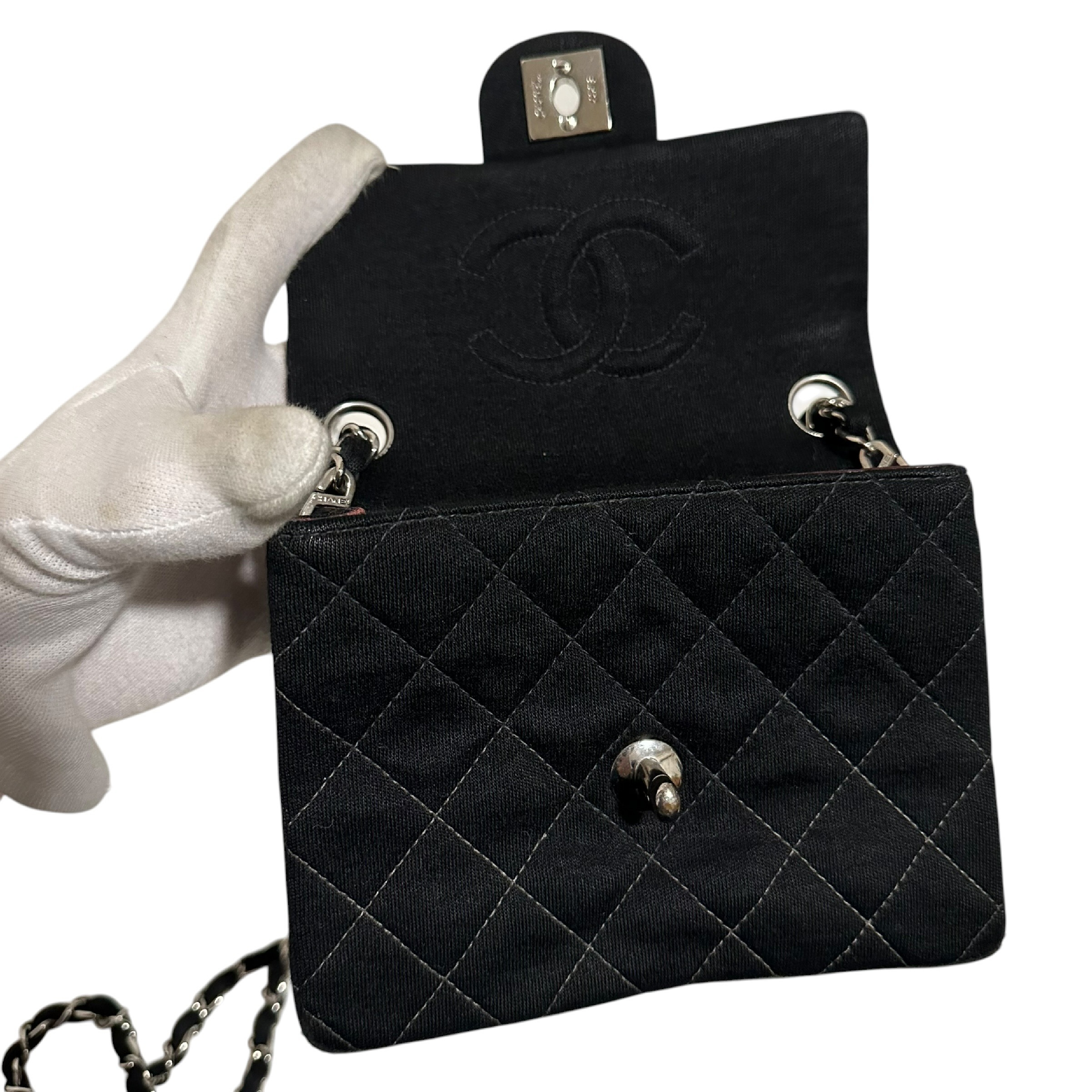 Matelassé 17 Coco Mark Single Flap Single Chain Shoulder Bag Black Silver 5887007 Shoulder Bag — view 11