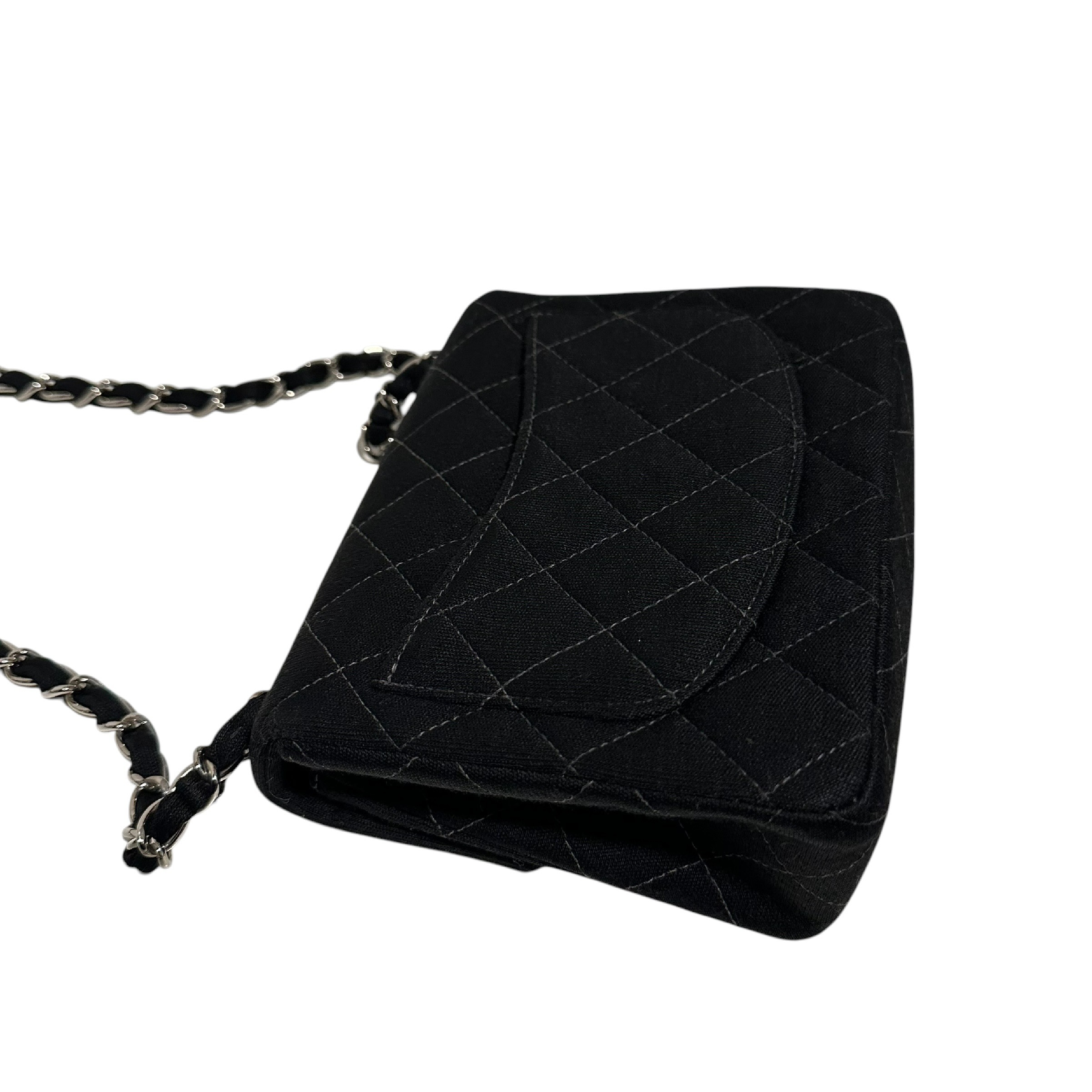 Matelassé 17 Coco Mark Single Flap Single Chain Shoulder Bag Black Silver 5887007 Shoulder Bag — view 5