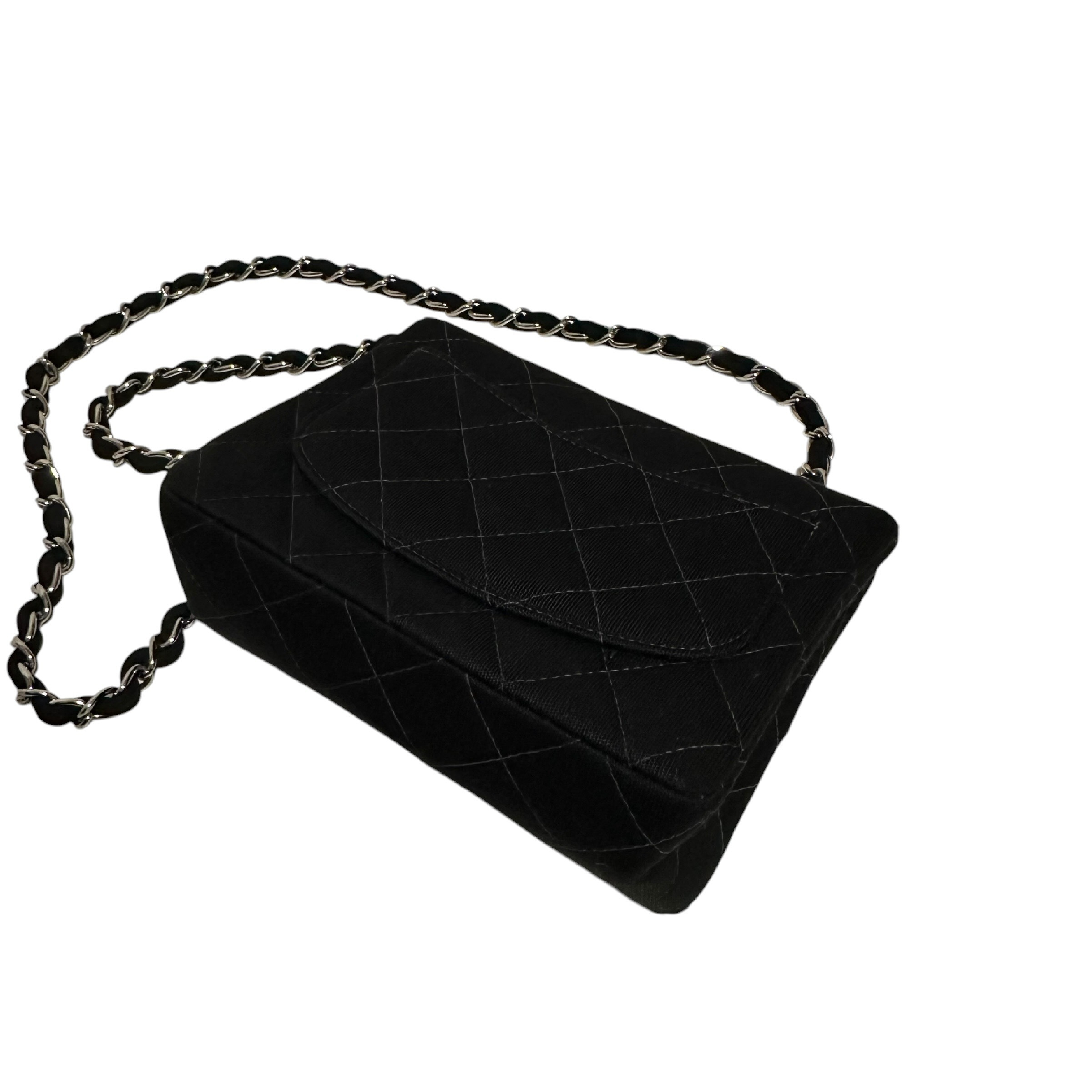 Matelassé 17 Coco Mark Single Flap Single Chain Shoulder Bag Black Silver 5887007 Shoulder Bag — view 6