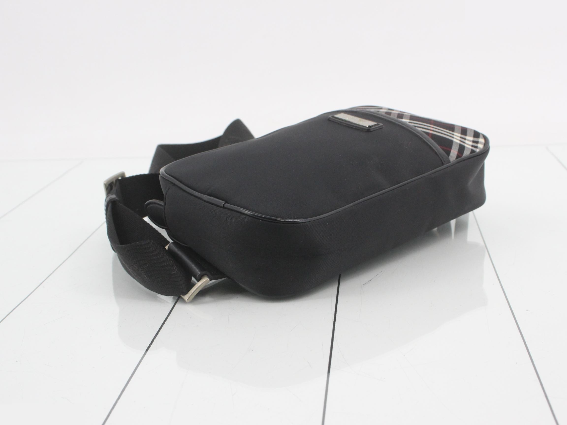 Other lines: Bags and waist bags — view 6