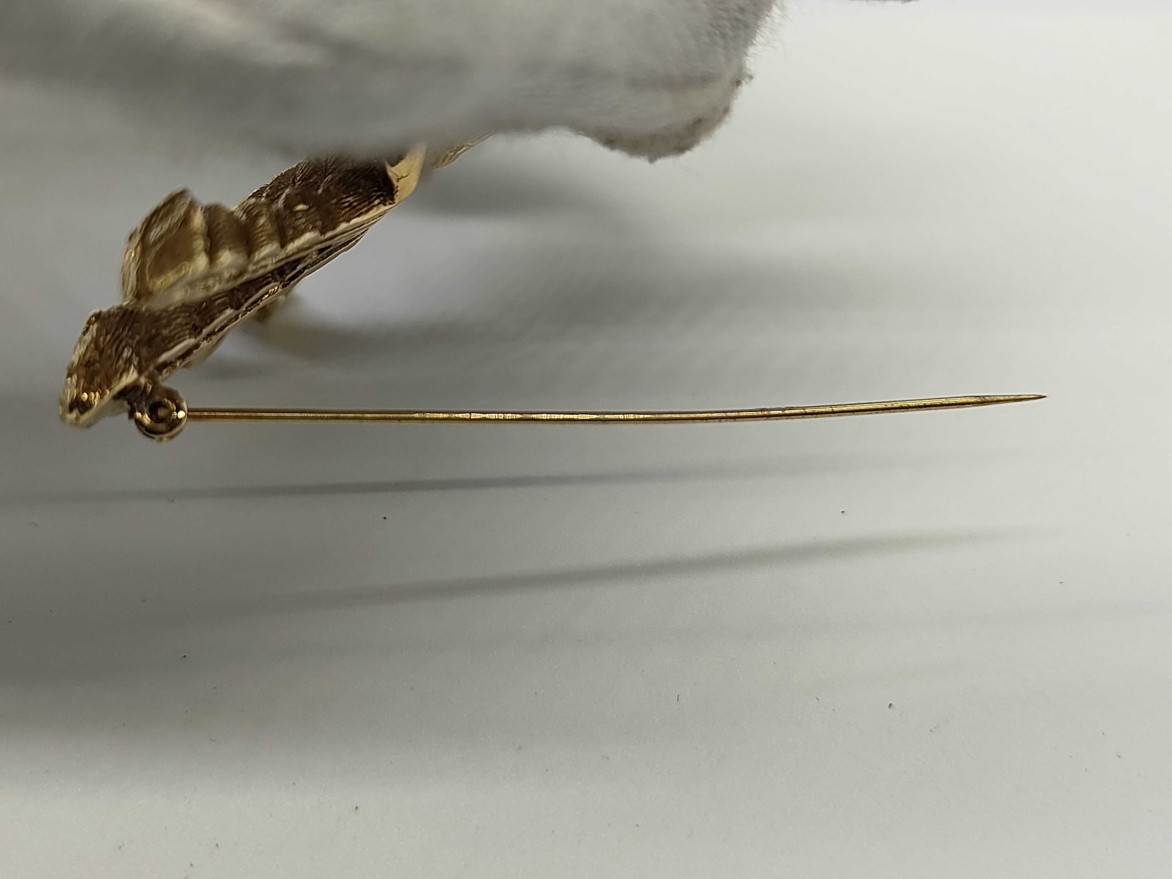 Vintage Ribbon Rope Gold Brooch — view 3