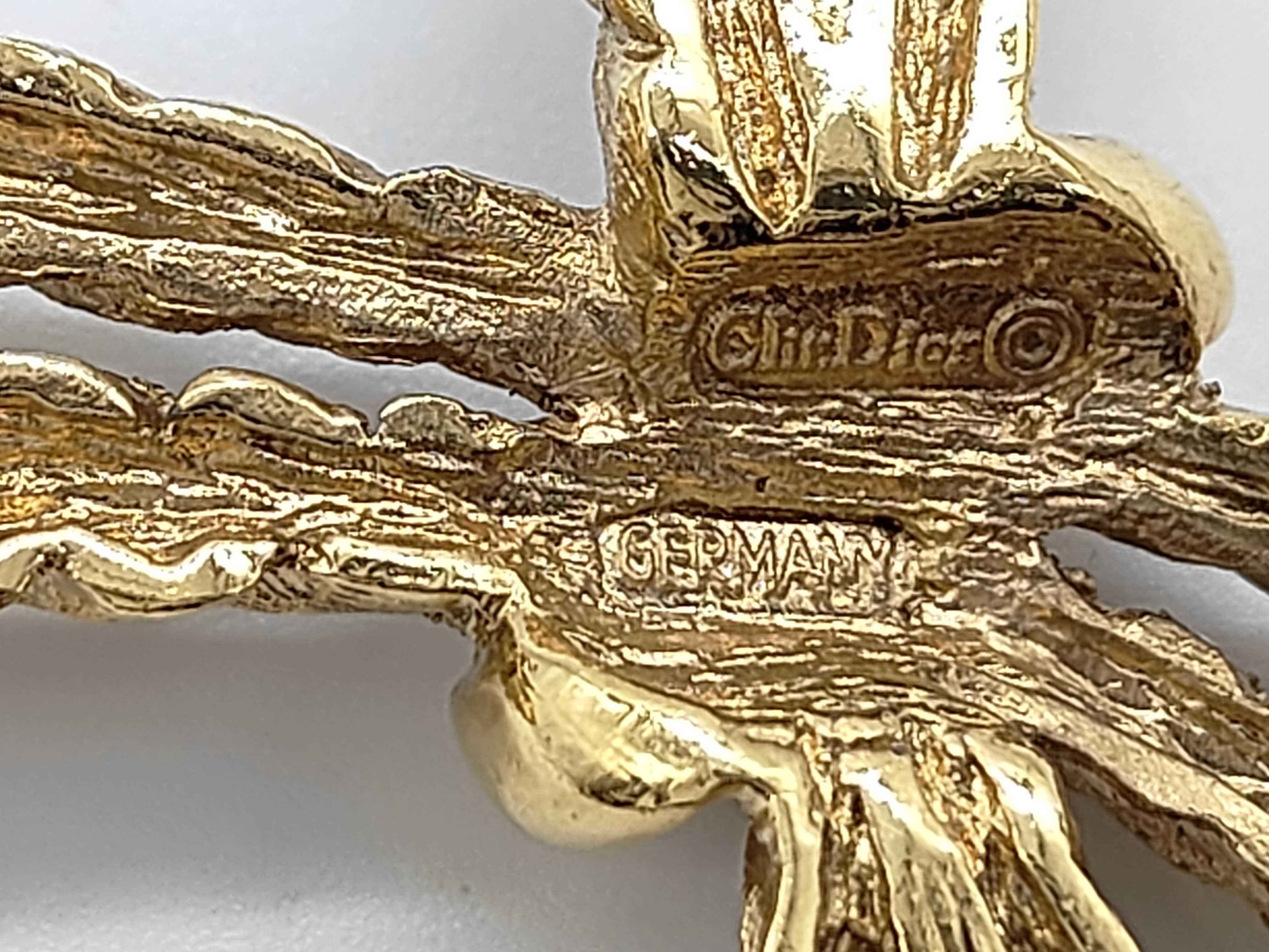 Vintage Ribbon Rope Gold Brooch — view 5