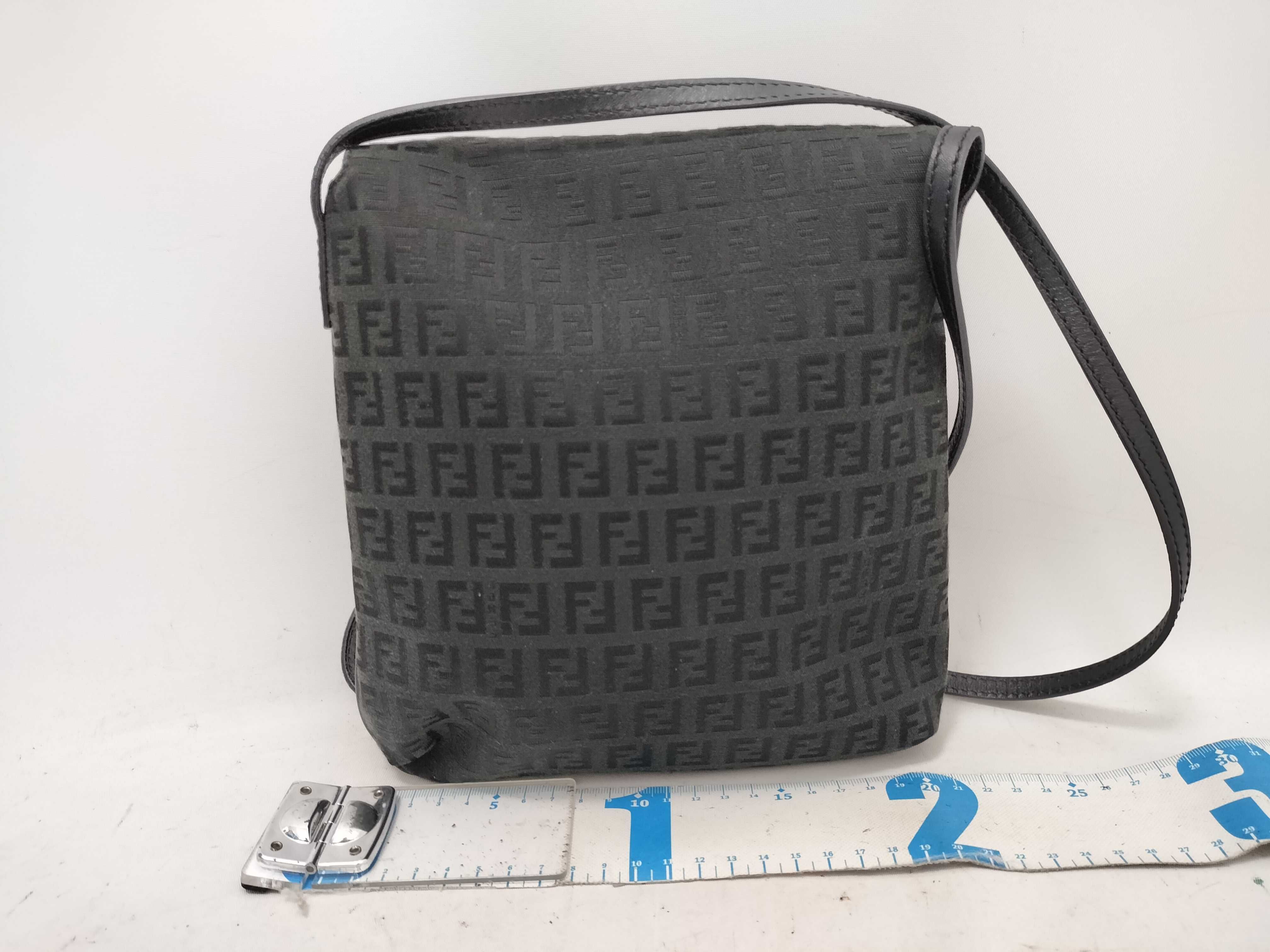 Zucchino Shoulder Bag — view 2