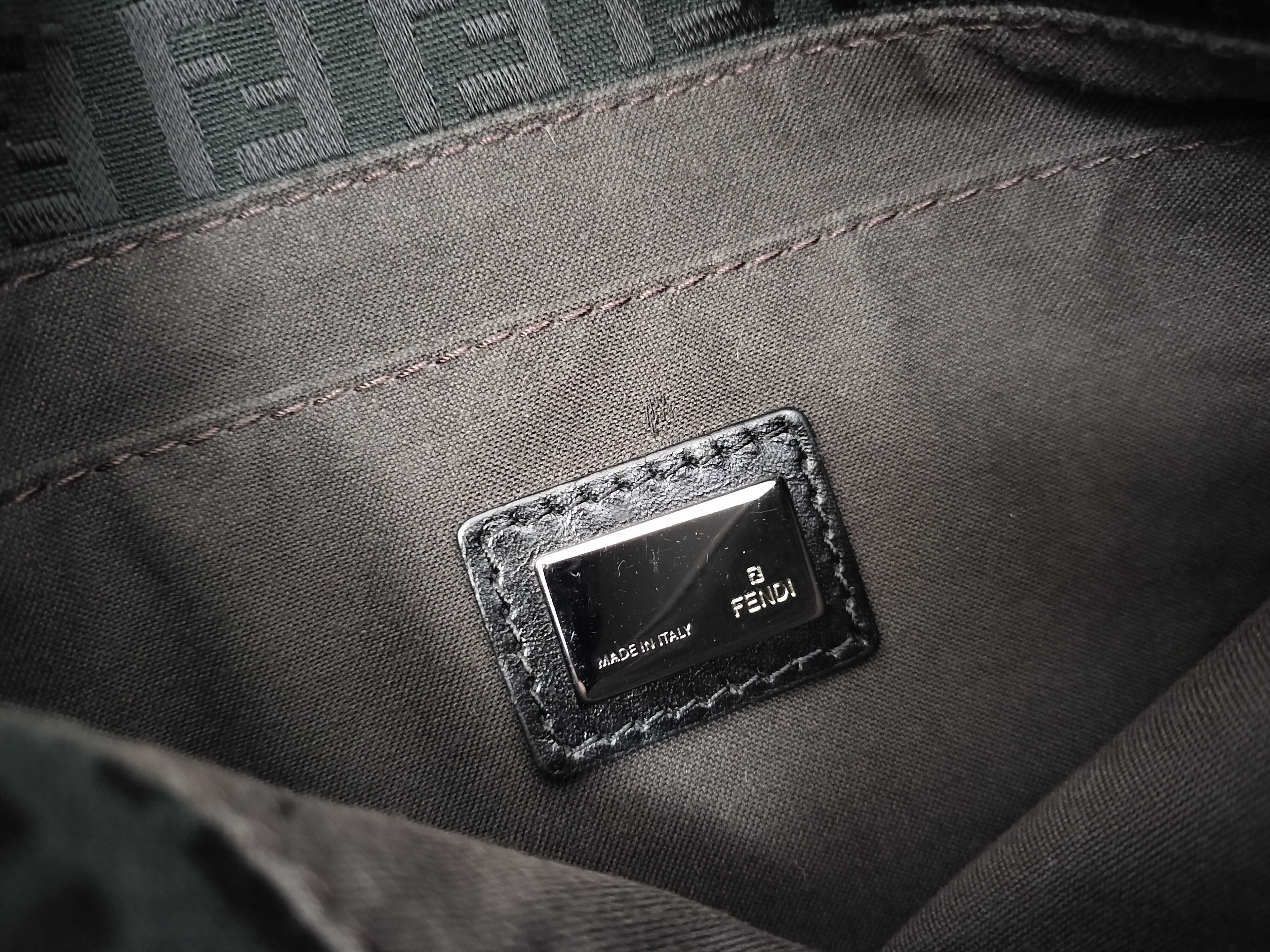 Zucchino Shoulder Bag — view 12