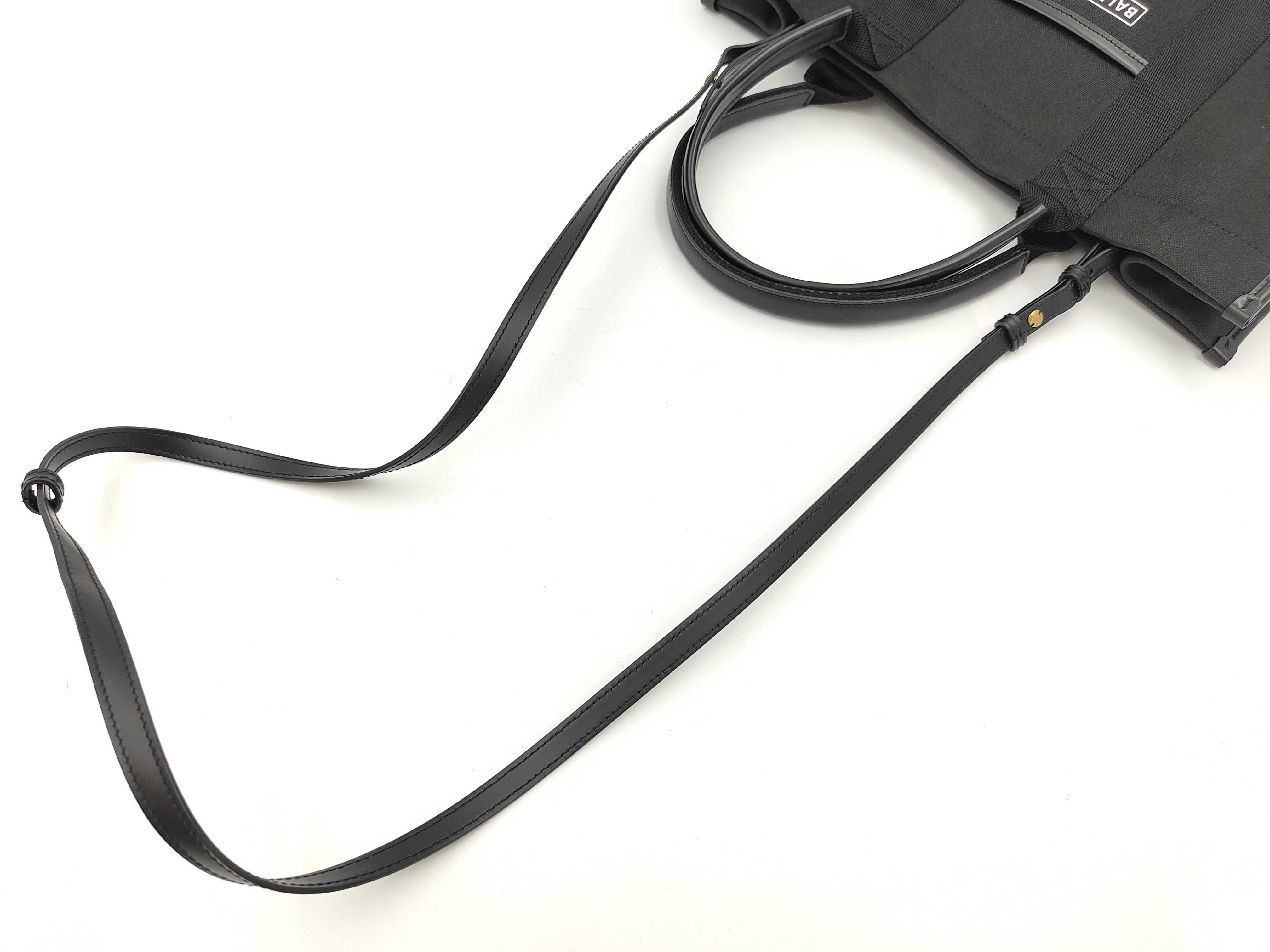 Hardware Handbag 2-way 50820 Canvas Black Handbag — view 3