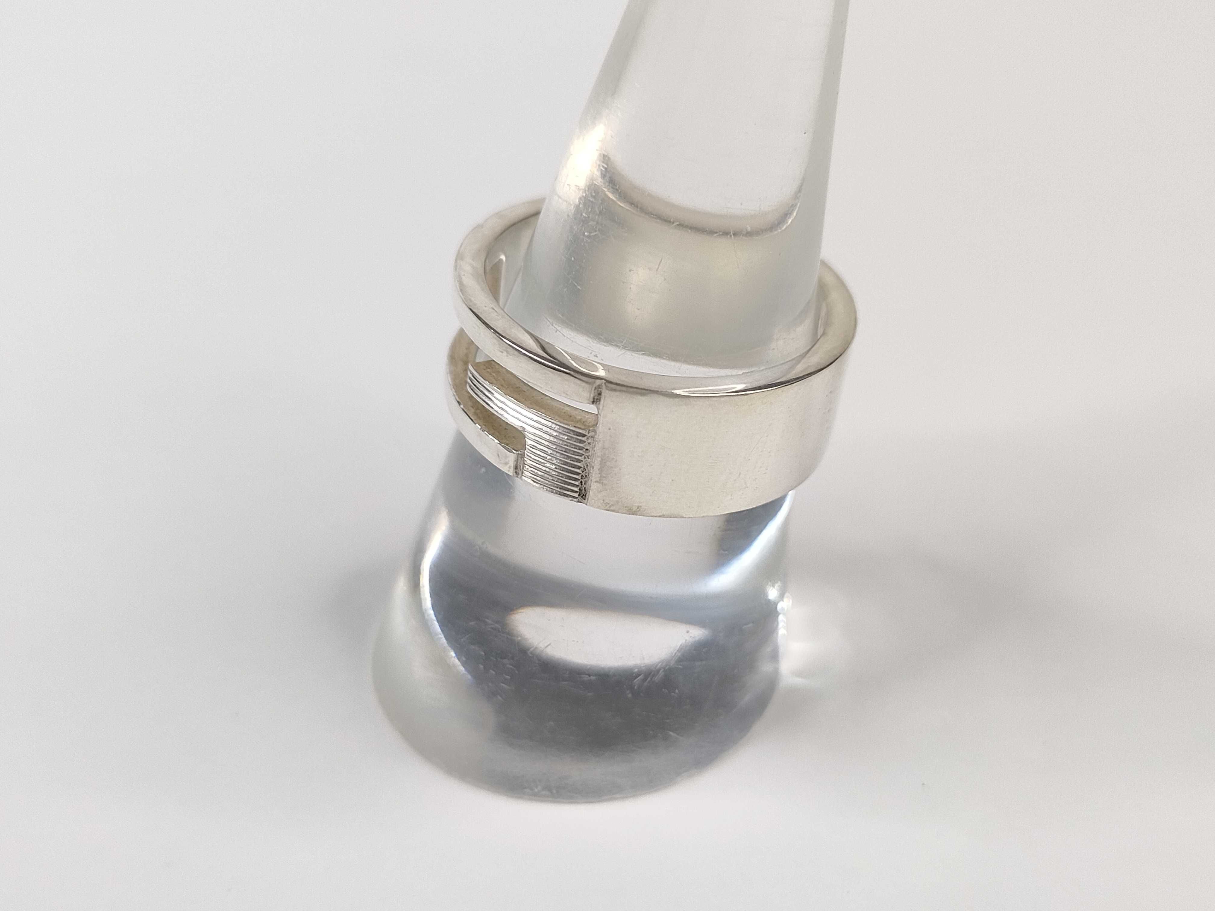 ring, branded G cutout G, 925 sterling silver, size 18, 8.2g. — view 2