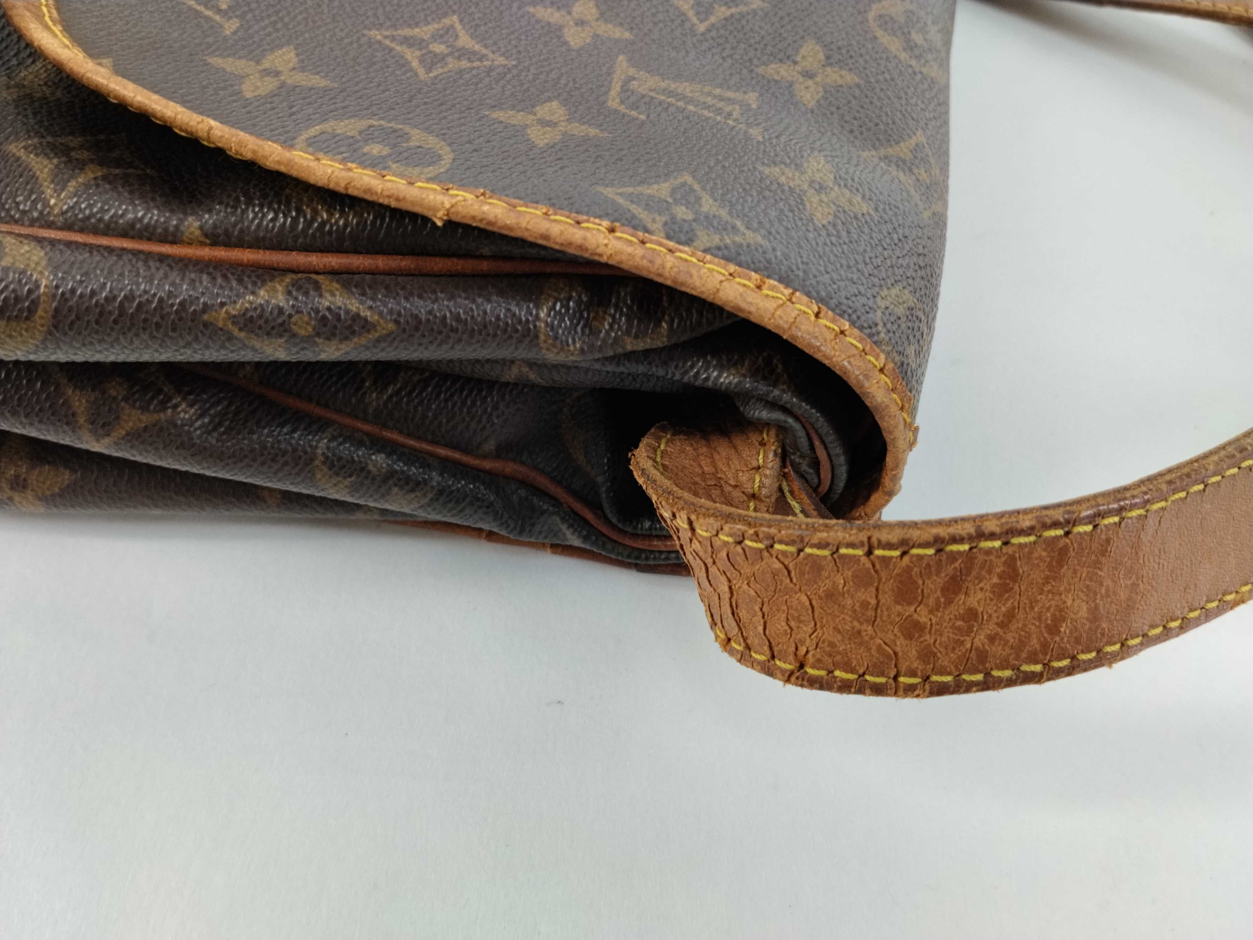 Monogram LV Saumur Shoulder Bag — view 5