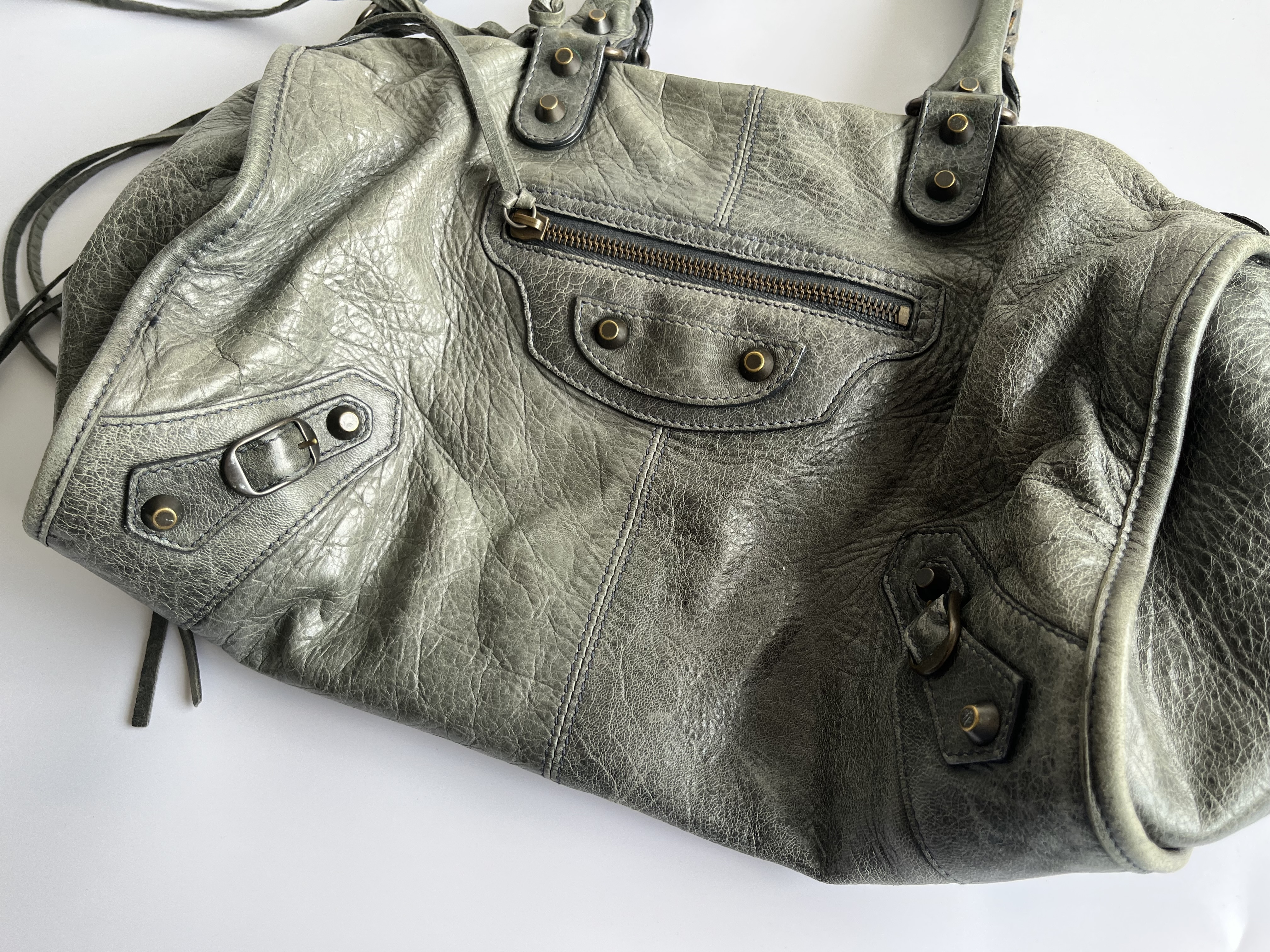 The City Smoky Black Khaki Shoulder Bag with Mirror and Shoulder Strap — view 2