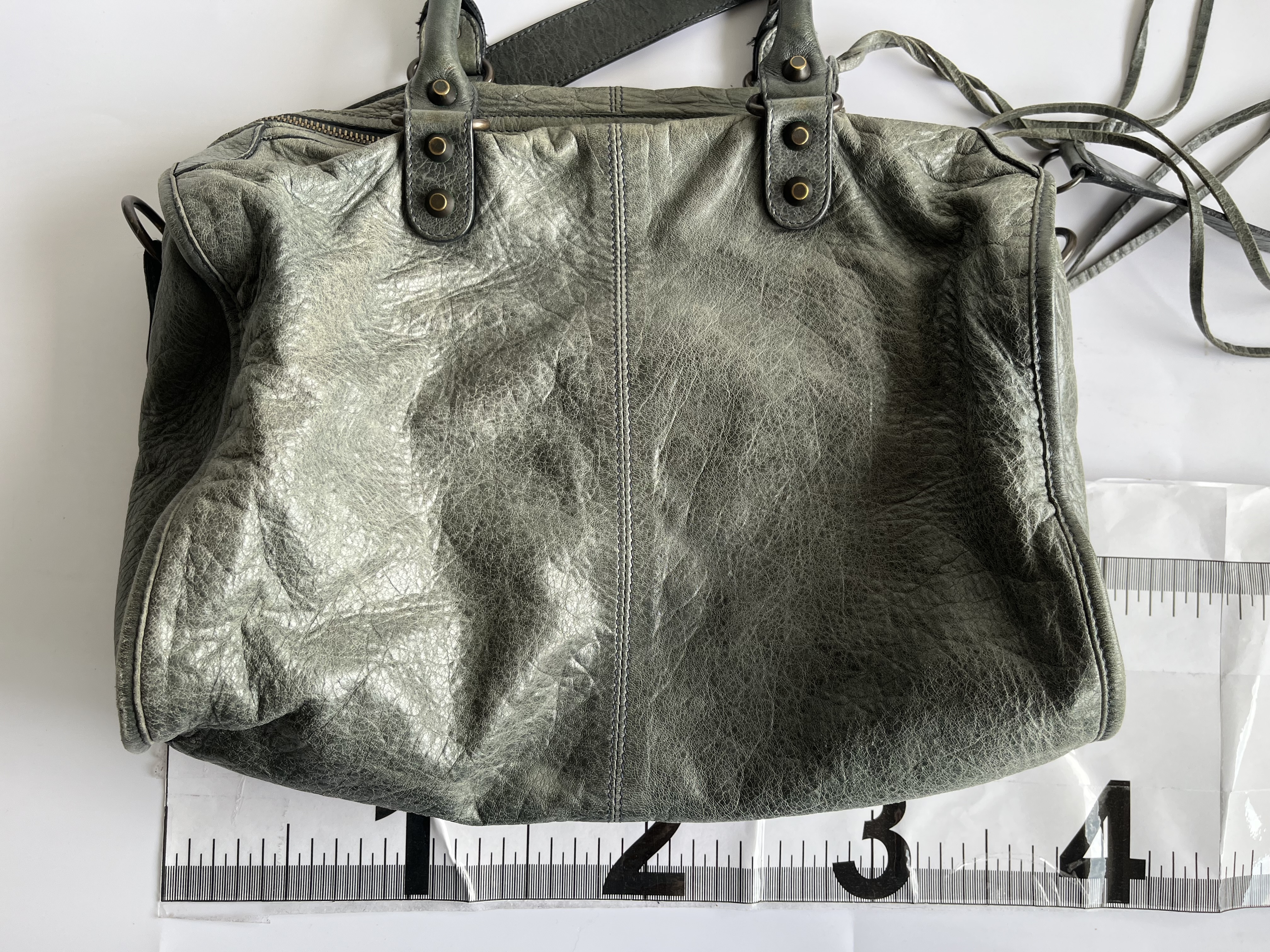 The City Smoky Black Khaki Shoulder Bag with Mirror and Shoulder Strap — view 3