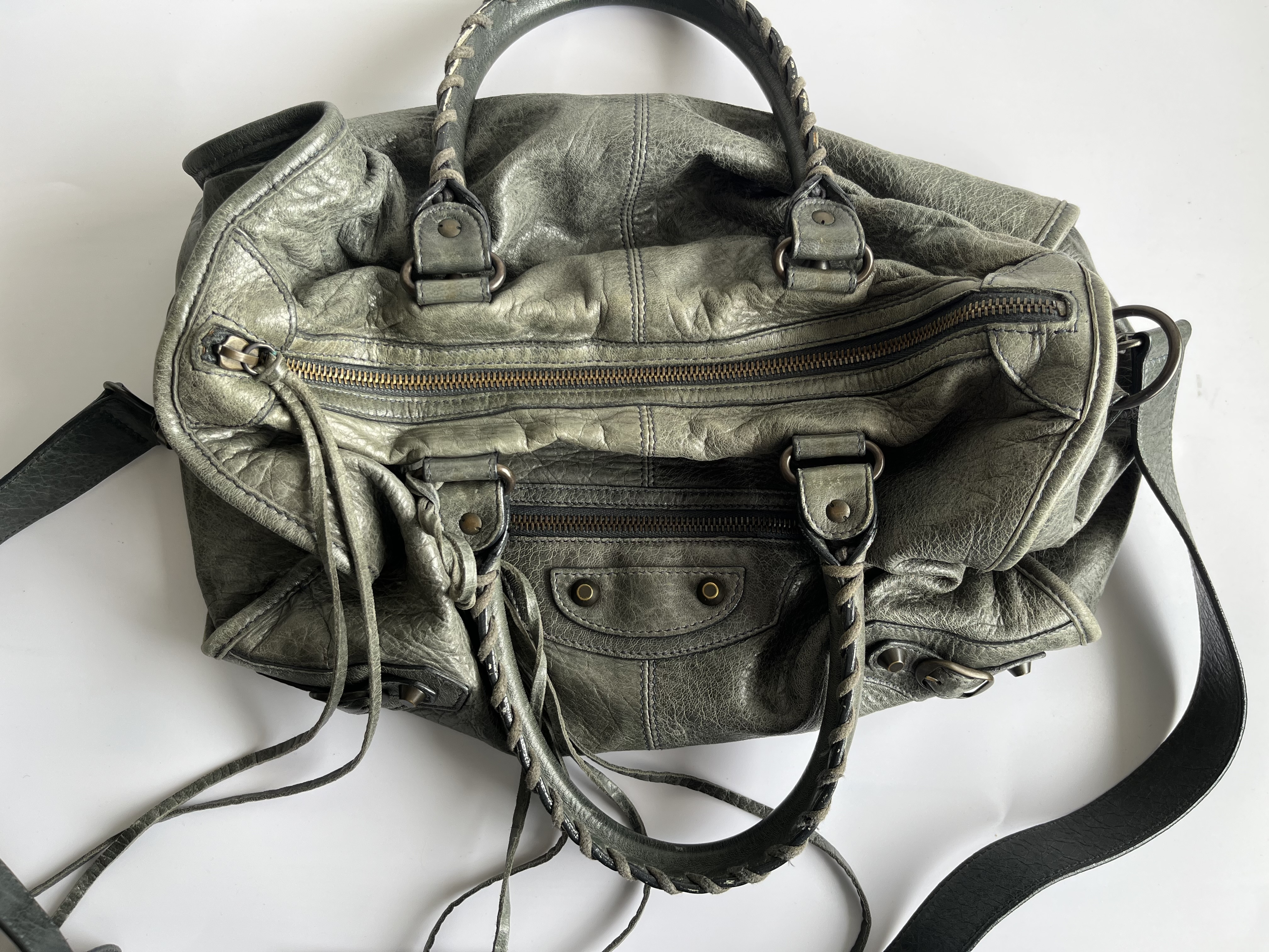 The City Smoky Black Khaki Shoulder Bag with Mirror and Shoulder Strap — view 4
