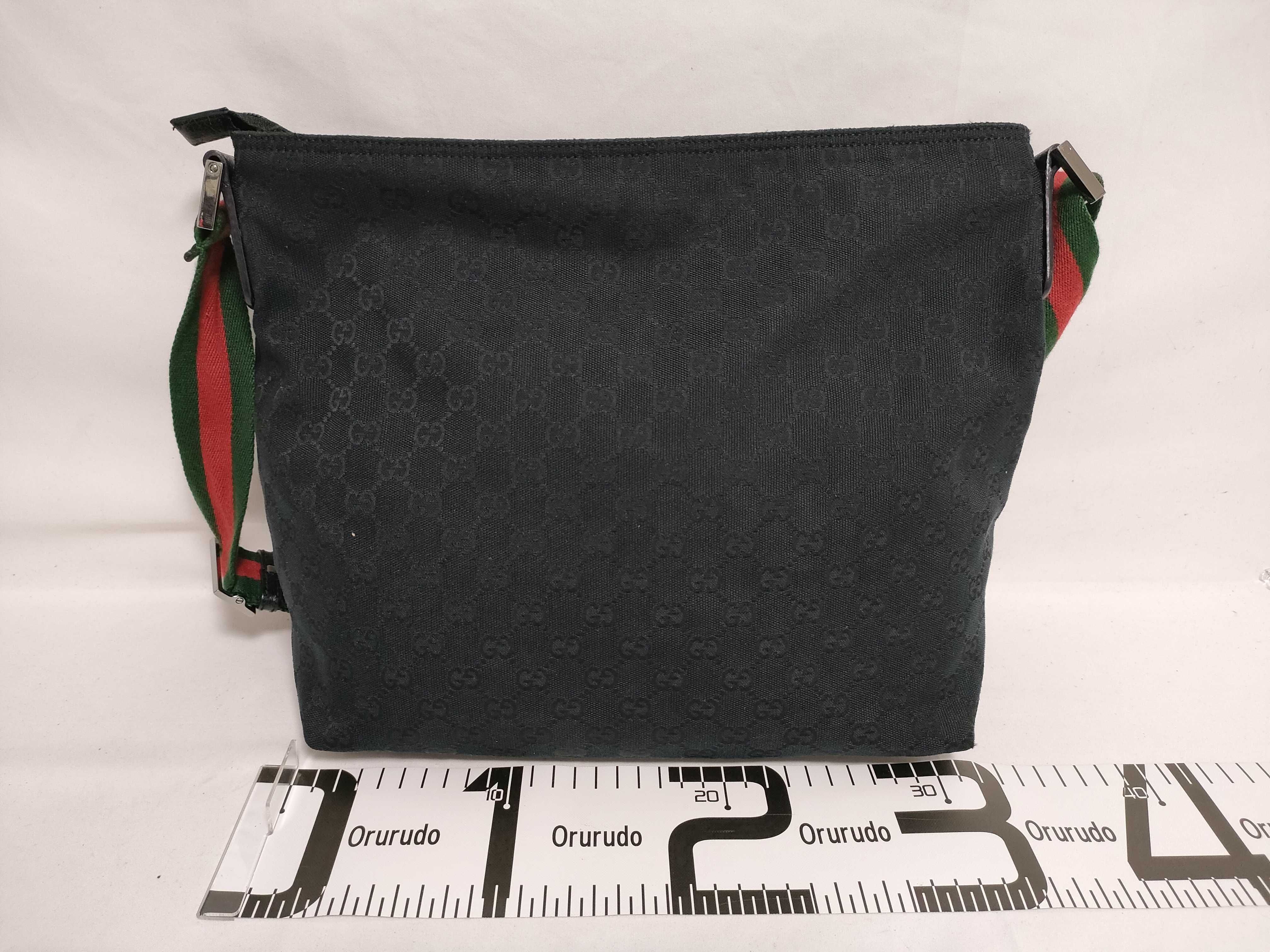 GG Shoulder Bag, Leather & Canvas, GG Pattern, Black, Sherry Line Shoulder Bag — view 2