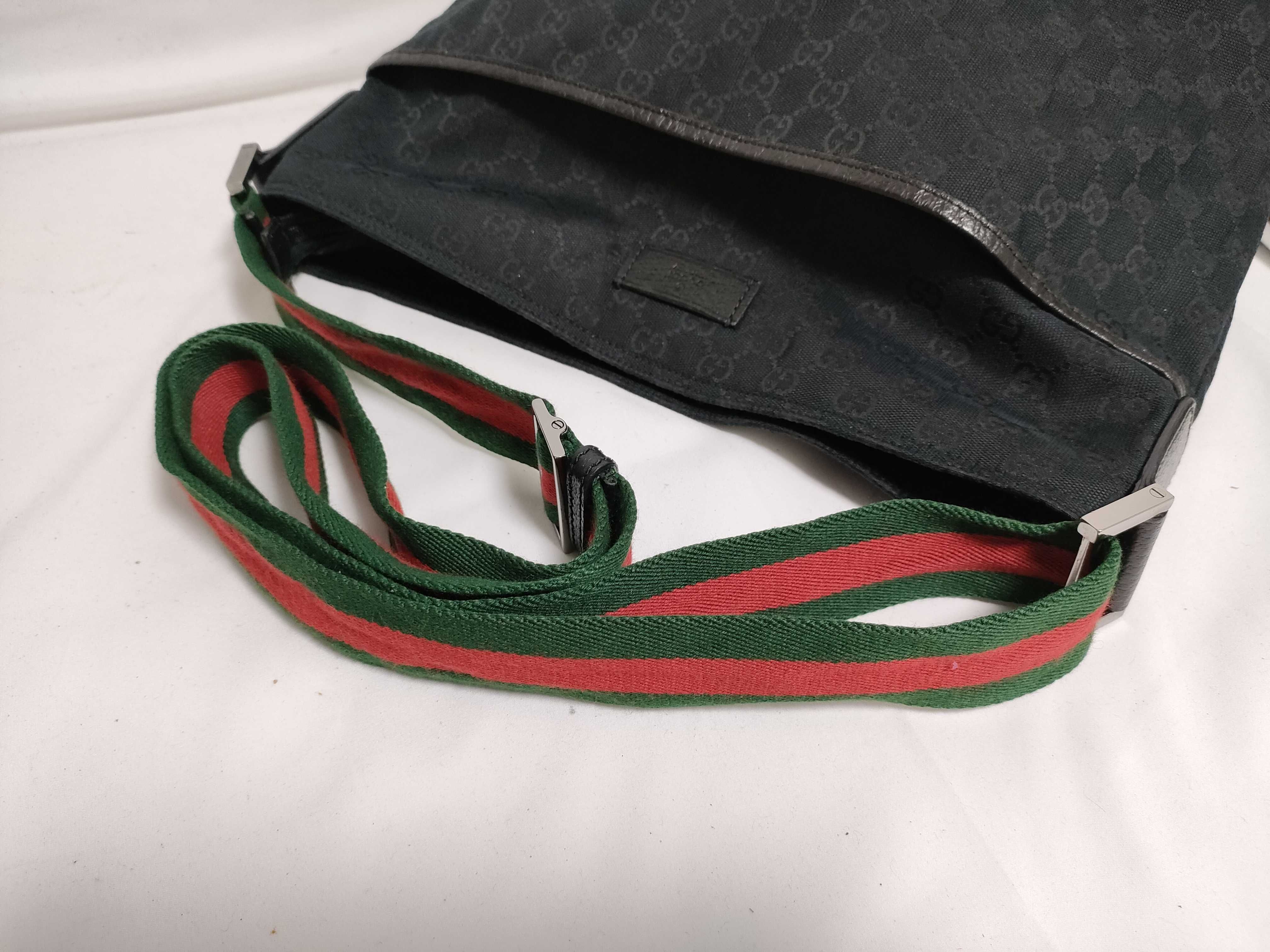 GG Shoulder Bag, Leather & Canvas, GG Pattern, Black, Sherry Line Shoulder Bag — view 3