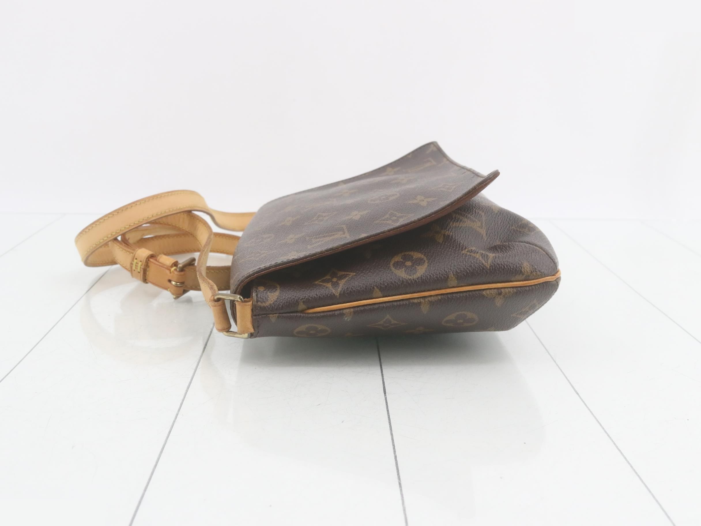 Musette Tango Short Shoulder — view 4