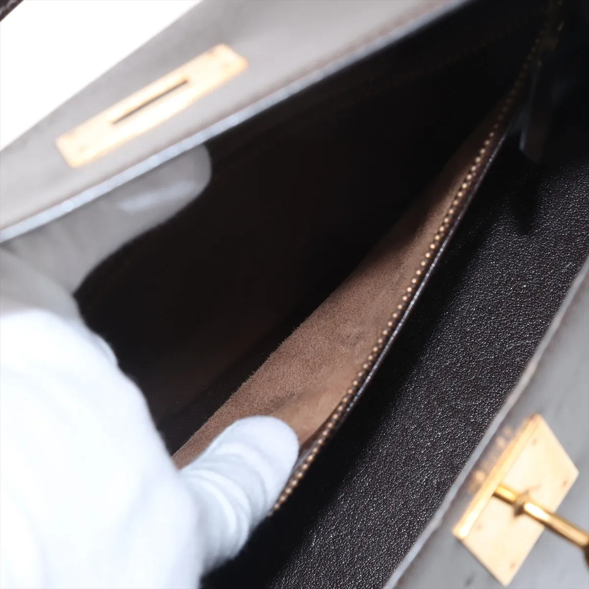 [Individually wrapped] Hermes Kelly 28 Serie Box Calf Chocolat Gold hardware R:1988 — view 8