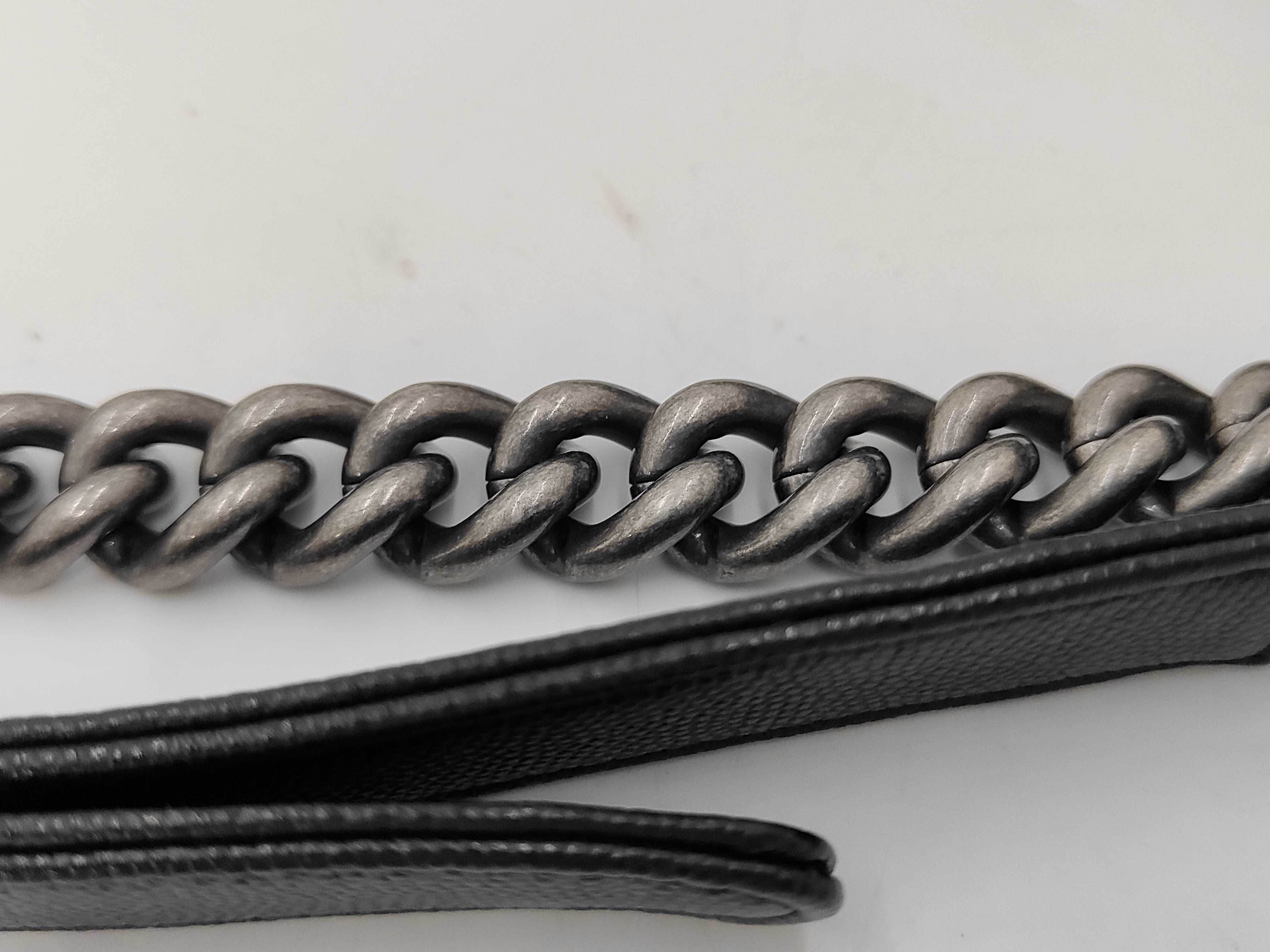 Boy Chanel Shoulder Bag — view 5