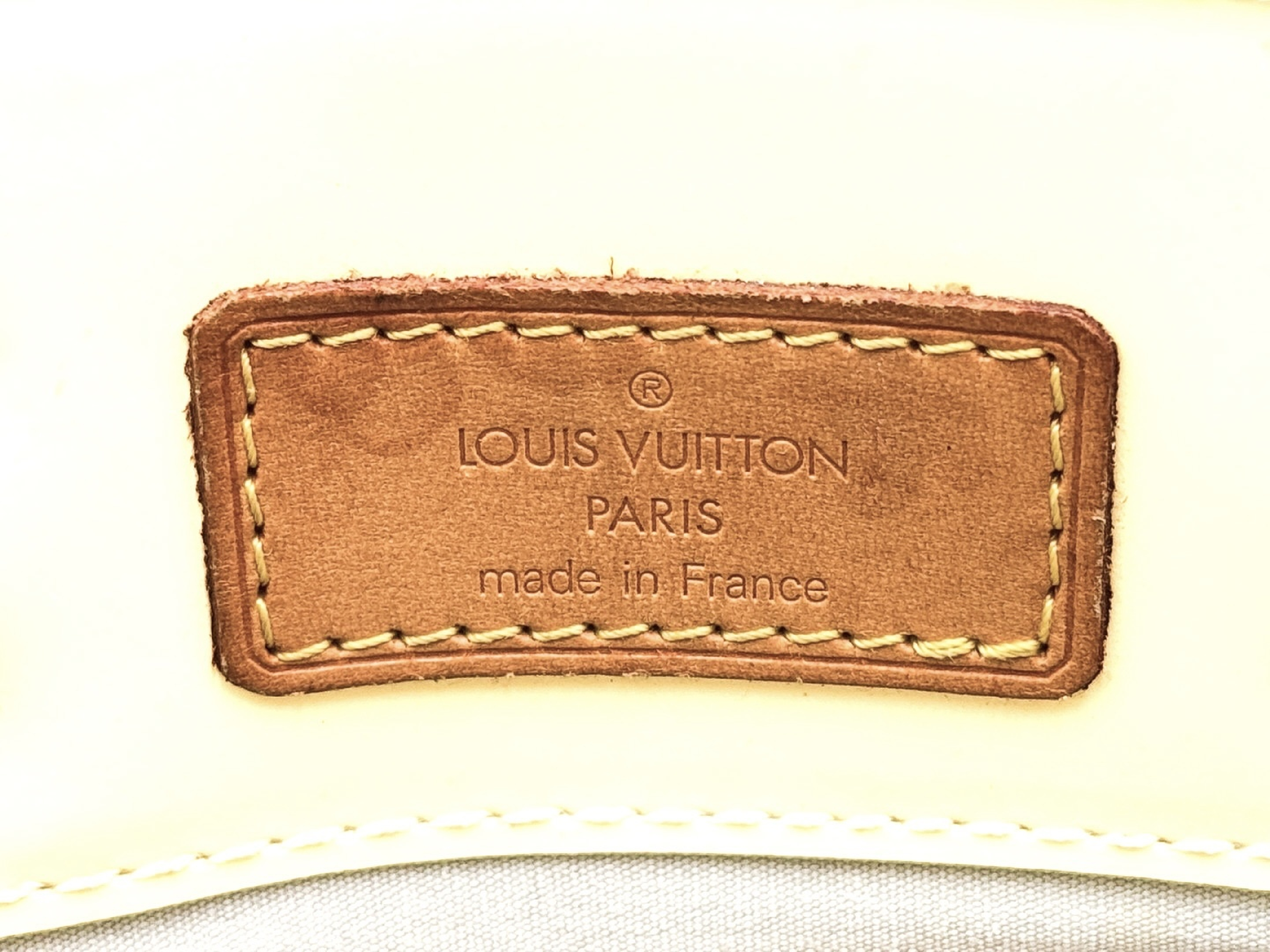 Vernis Lead PM Handbag — view 10