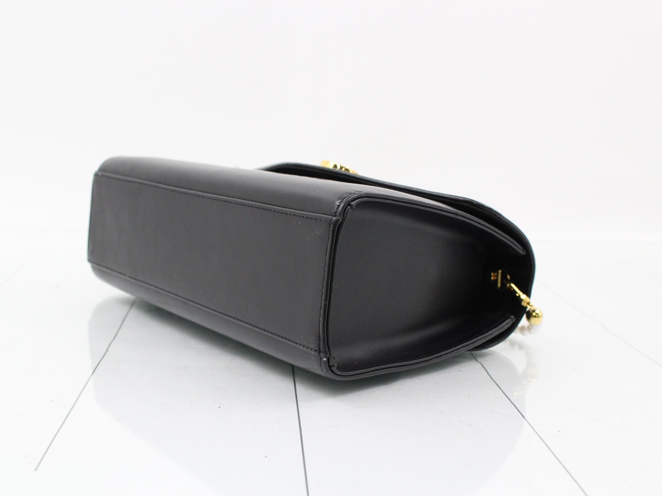 CHRISTY F Pearl Handle, Black, W26 H16 D8.5 — view 6