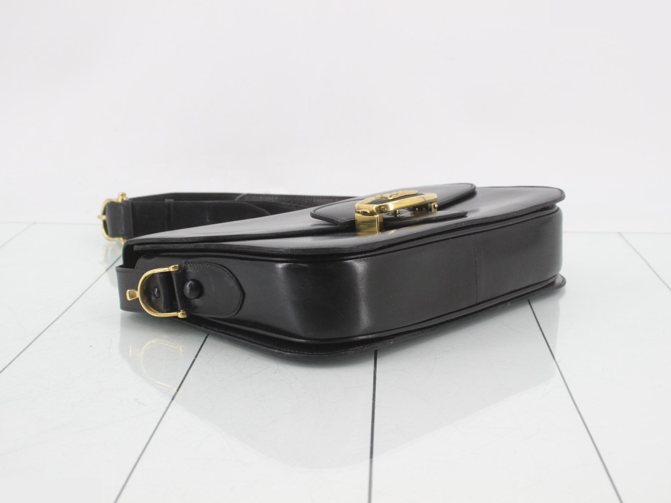 Carriage hardware, leather — view 5