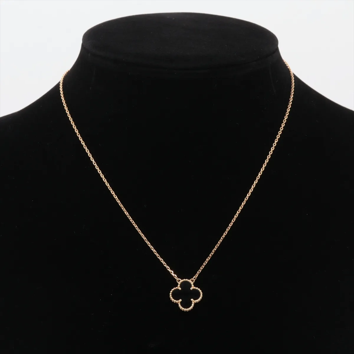 Vintage Alhambra Onyx Necklace 750 (Yellow Gold) 5.3g JB103056 (Stone has — view 5