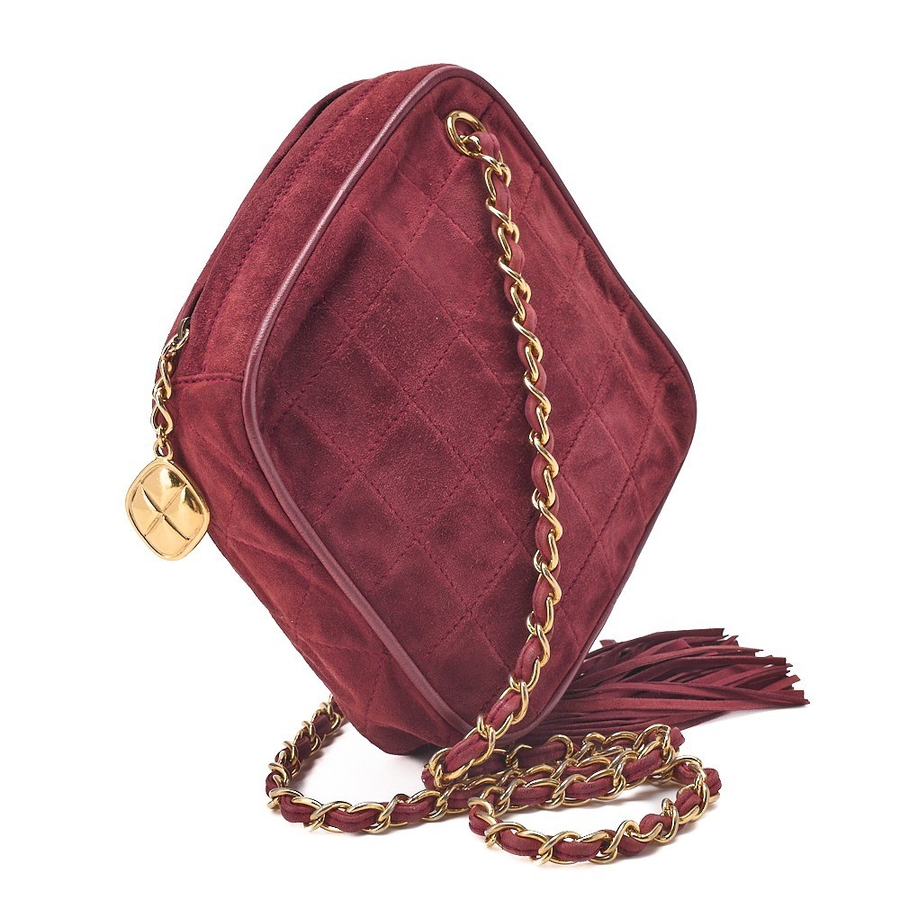 Suede fringe diamond-shaped chain shoulder bag, red, gold hardware. — view 3