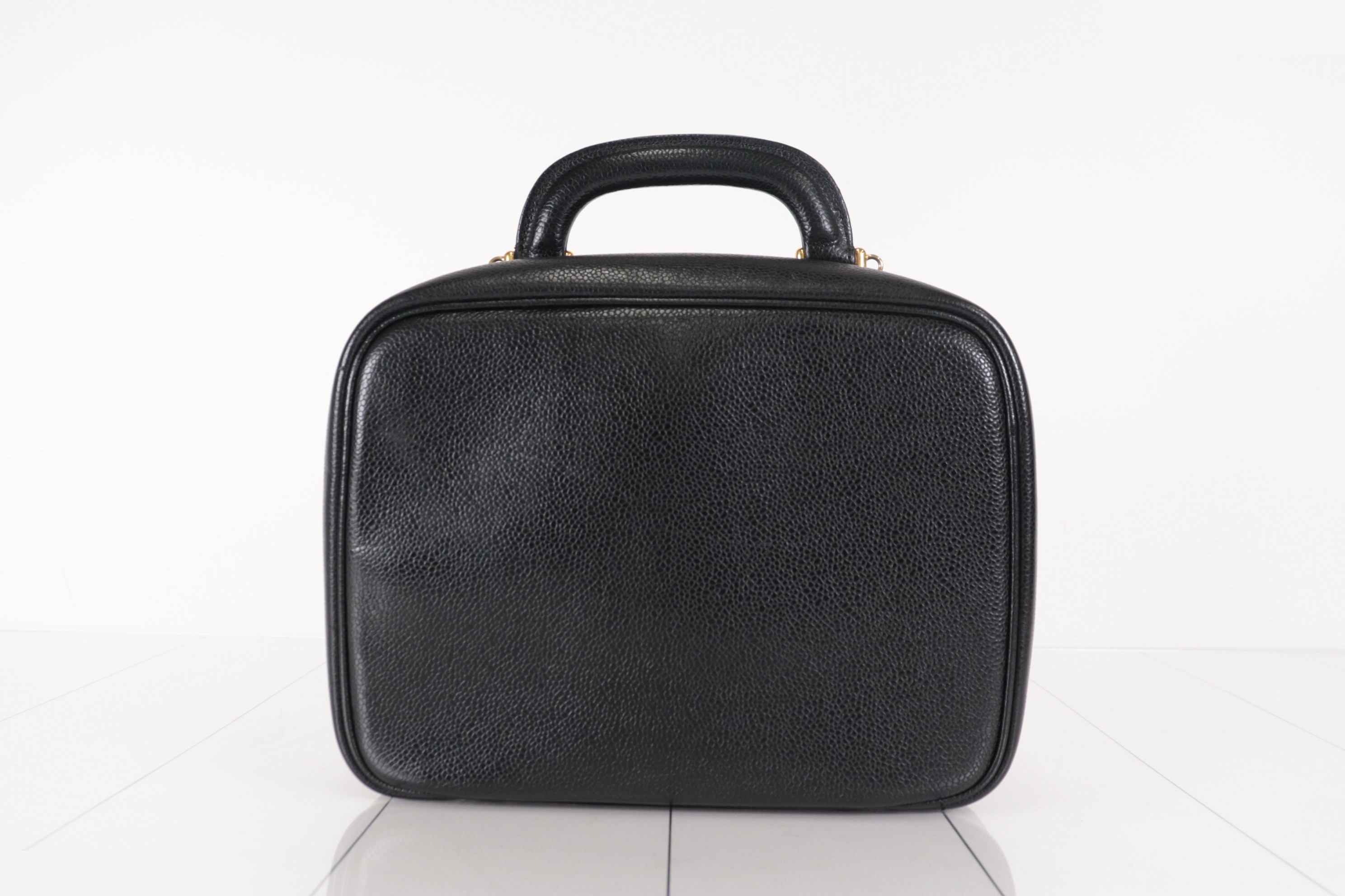 Caviar 2-Way Vanity Bag, Item No. 5 — view 3