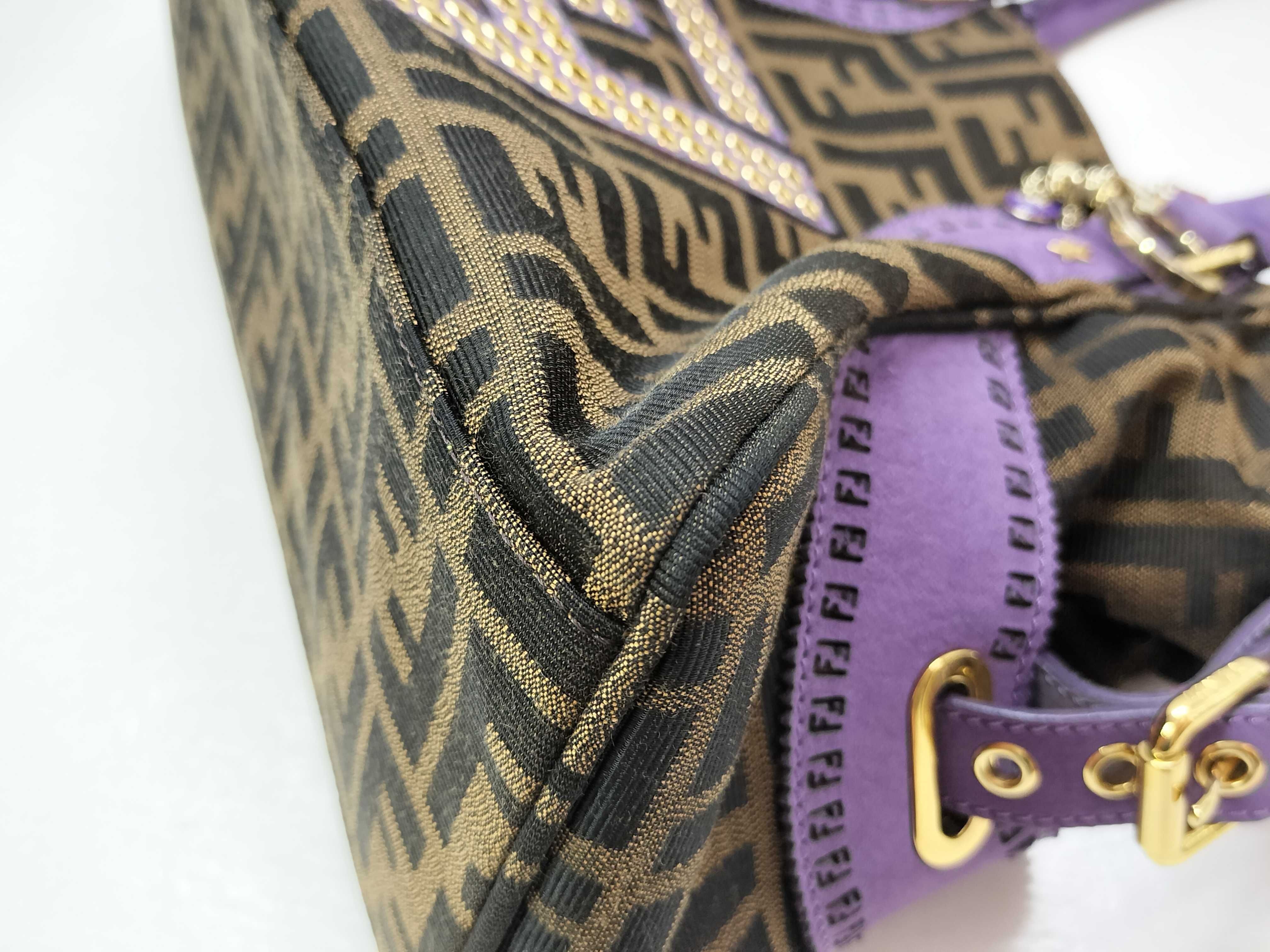 Zucca pattern Fendi Zucca Etnico suede studded logo charm chain gold hardware BN157 handbag tote bag with tags — view 6