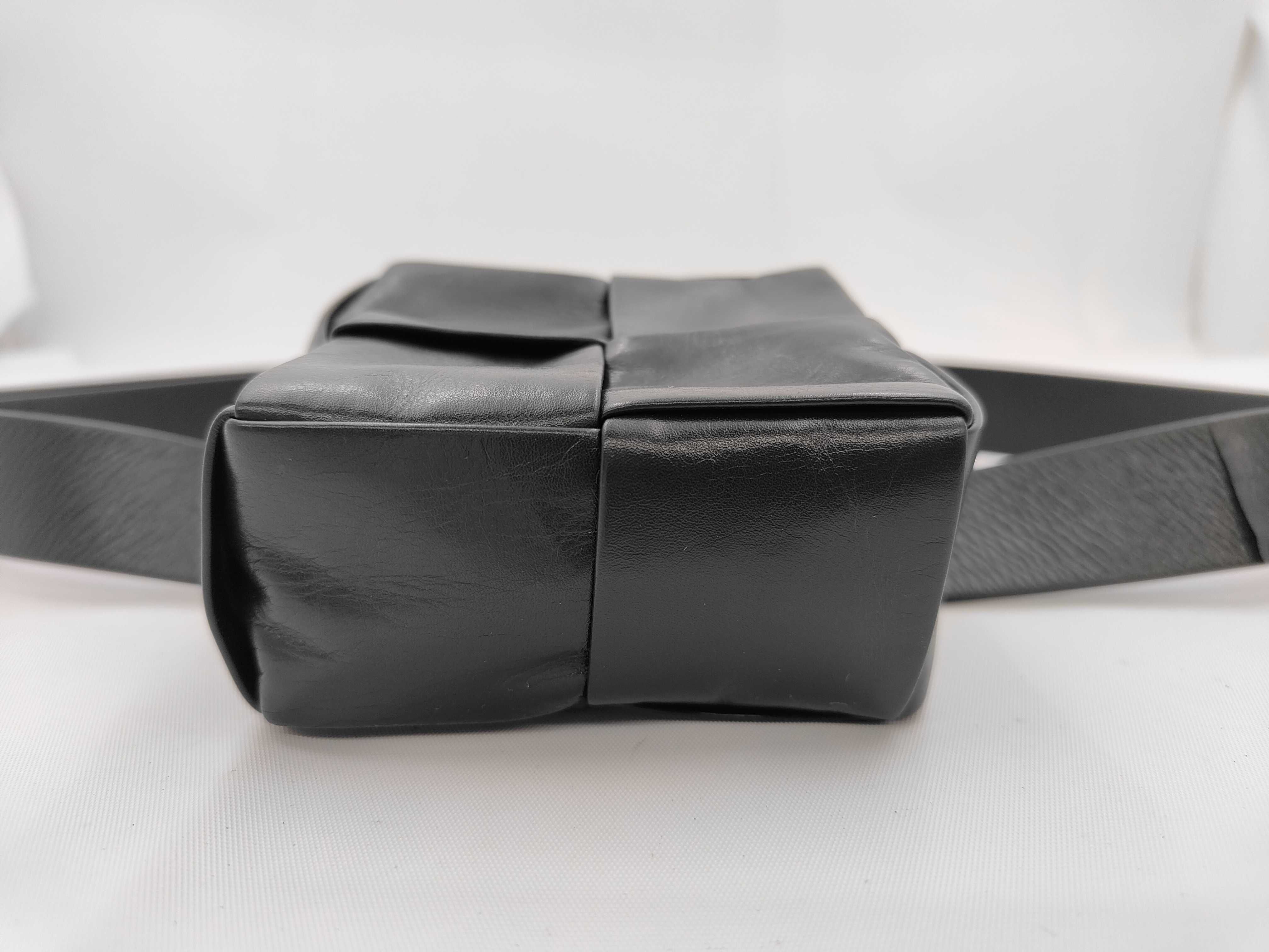 Maxi Intrecciato Cassette Waist Bag Mini Leather Waist Bag — view 6