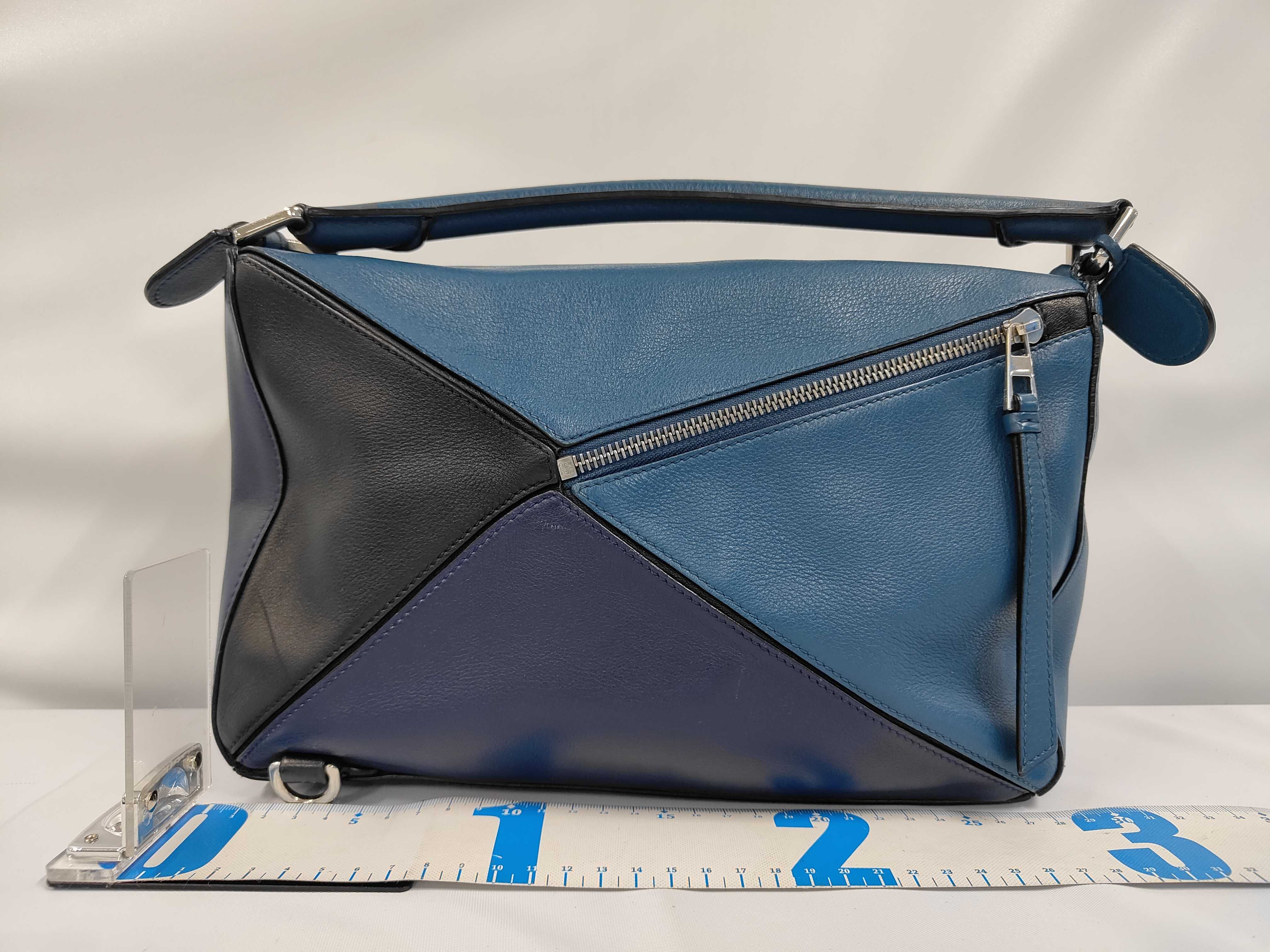handbag — view 2