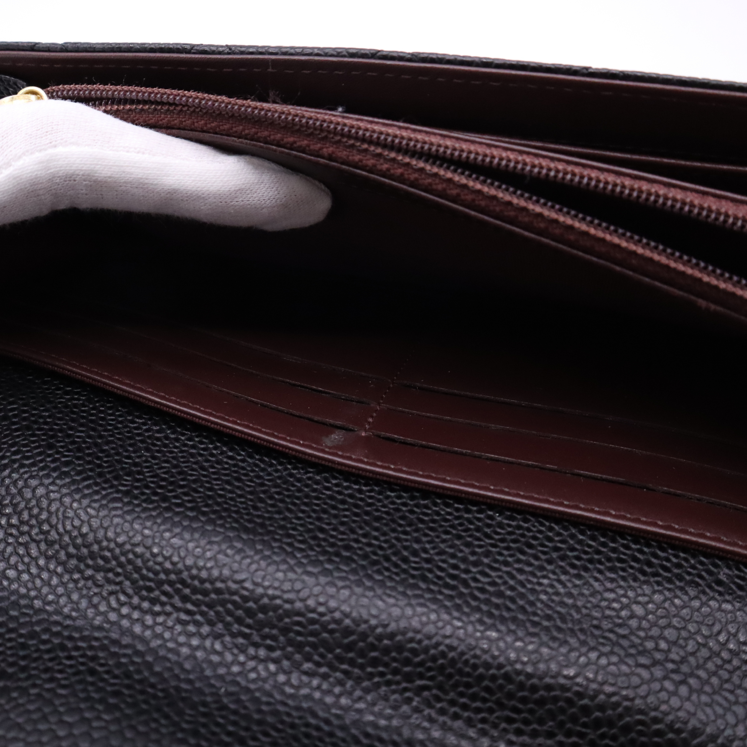 Caviar Skin Matelassé Classic Flap Wallet — view 10