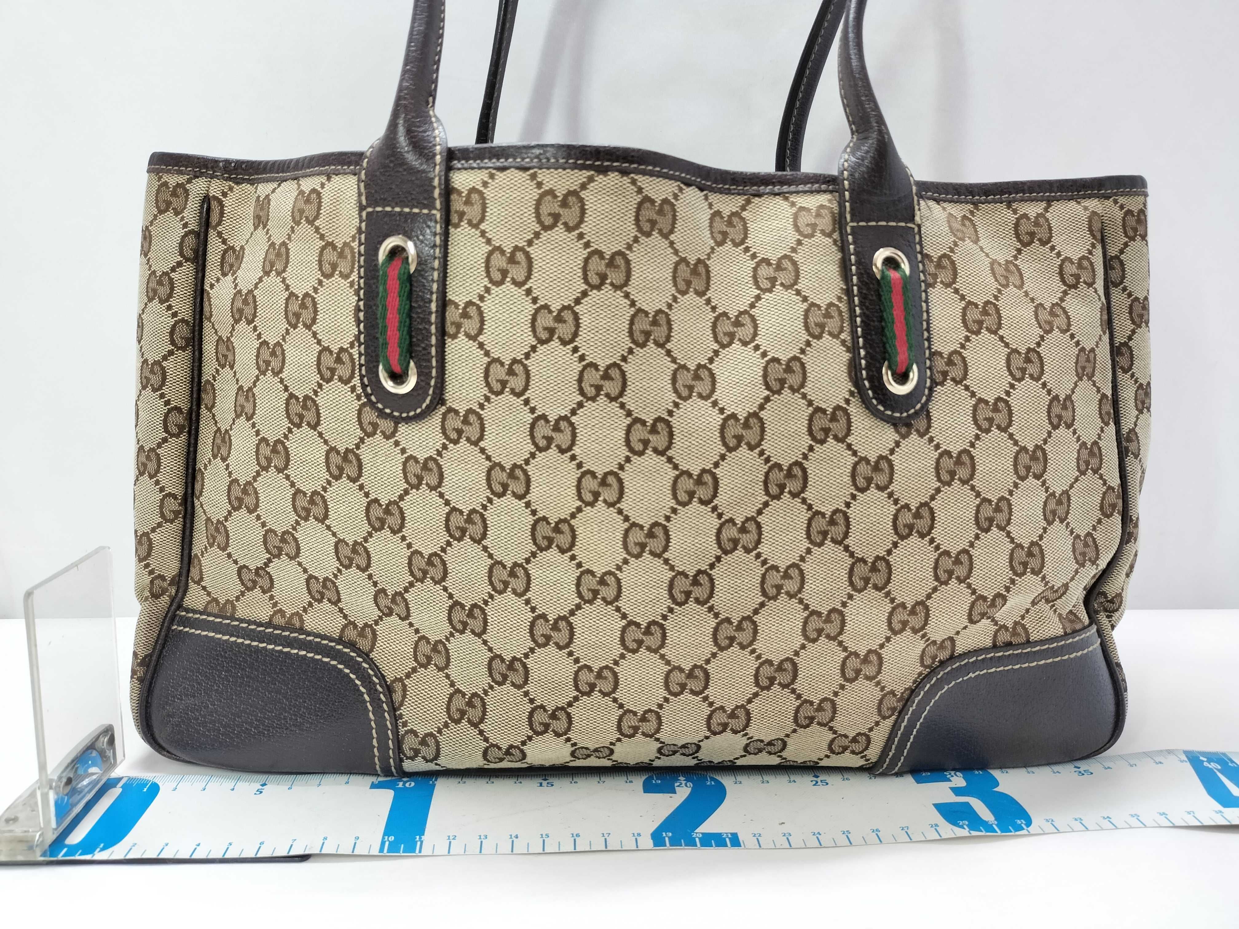 GG Canvas Gucci Tote Bag — view 2