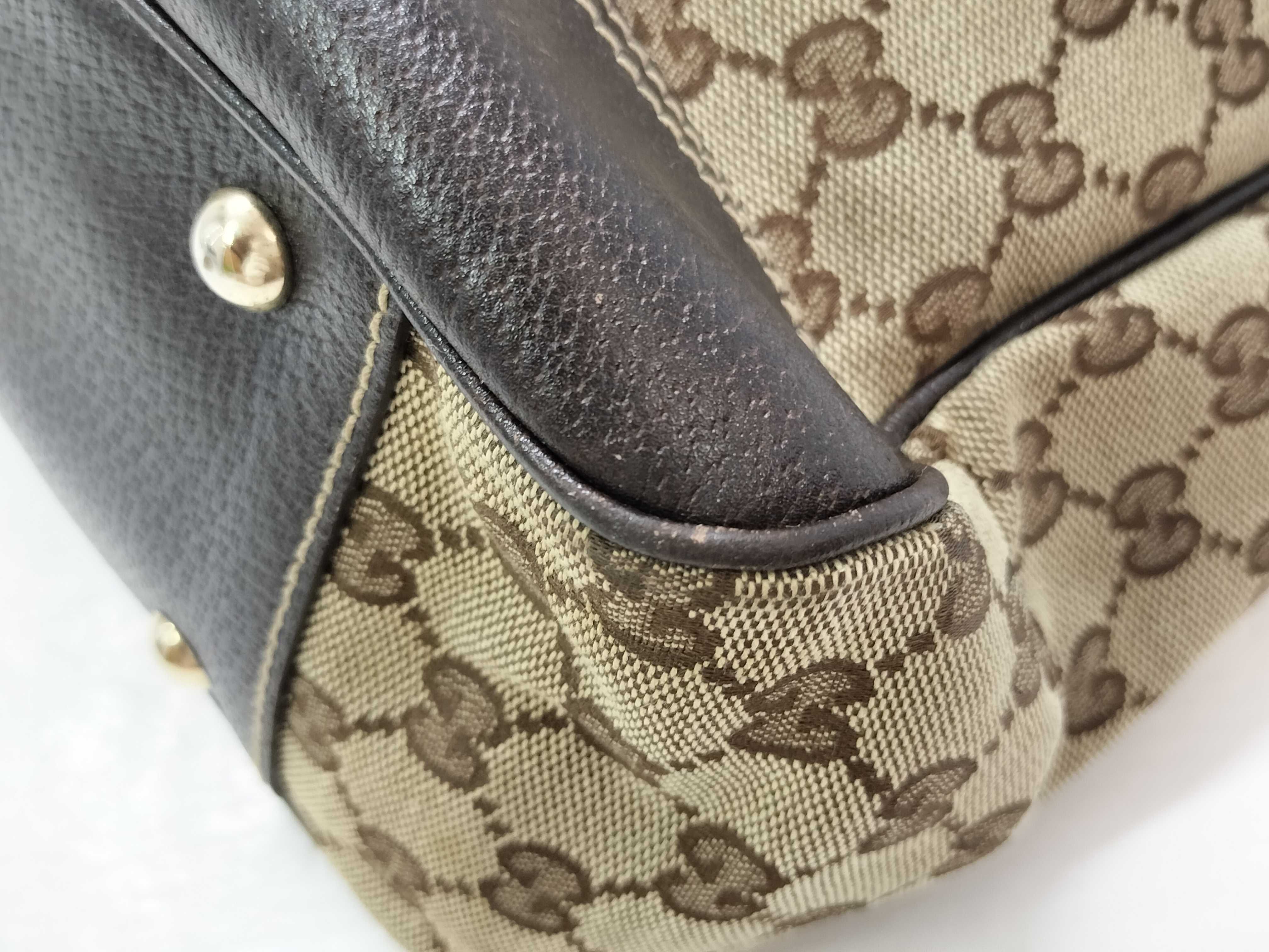 GG Canvas Gucci Tote Bag — view 6
