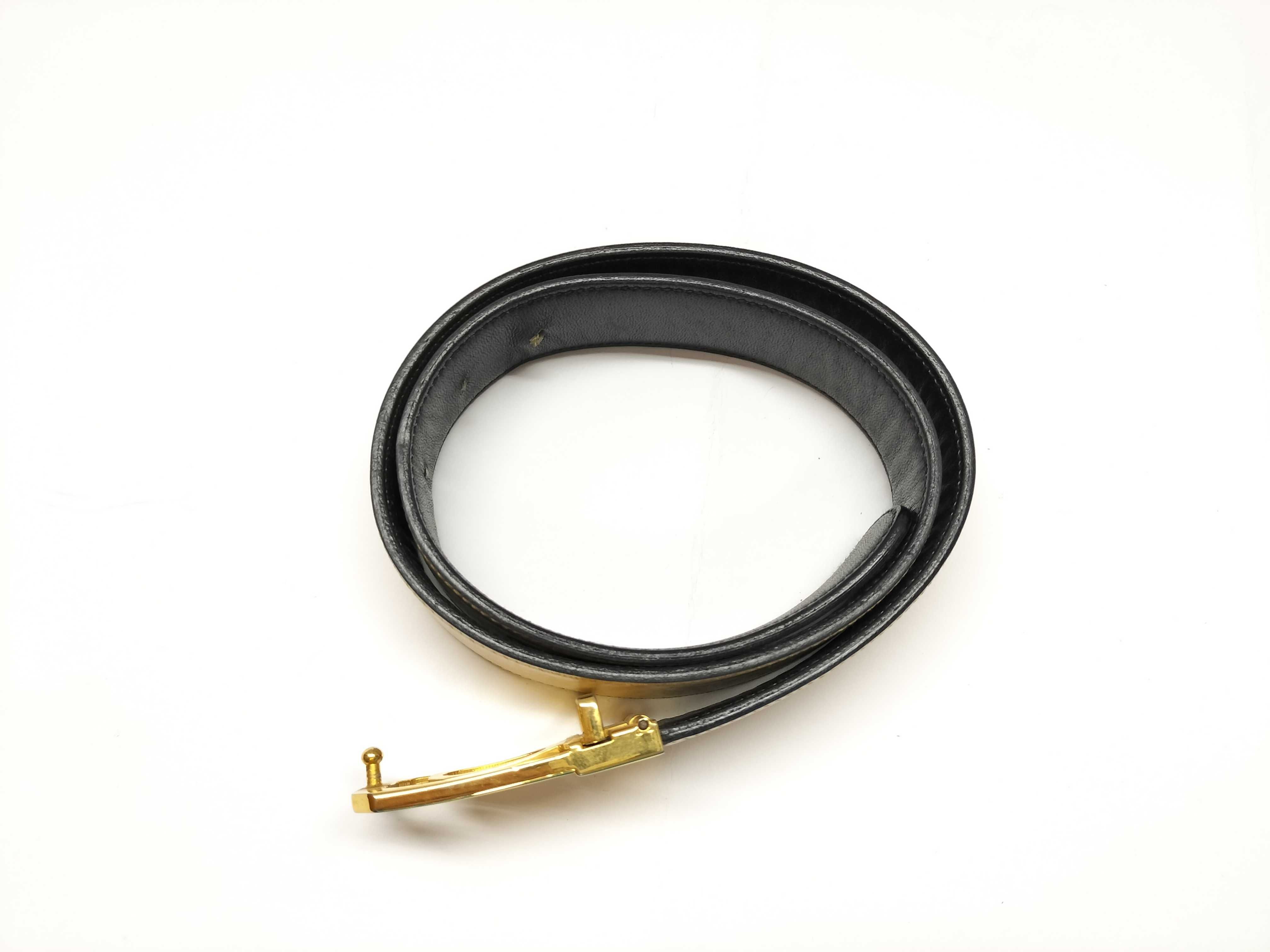 carriage belt — view 2