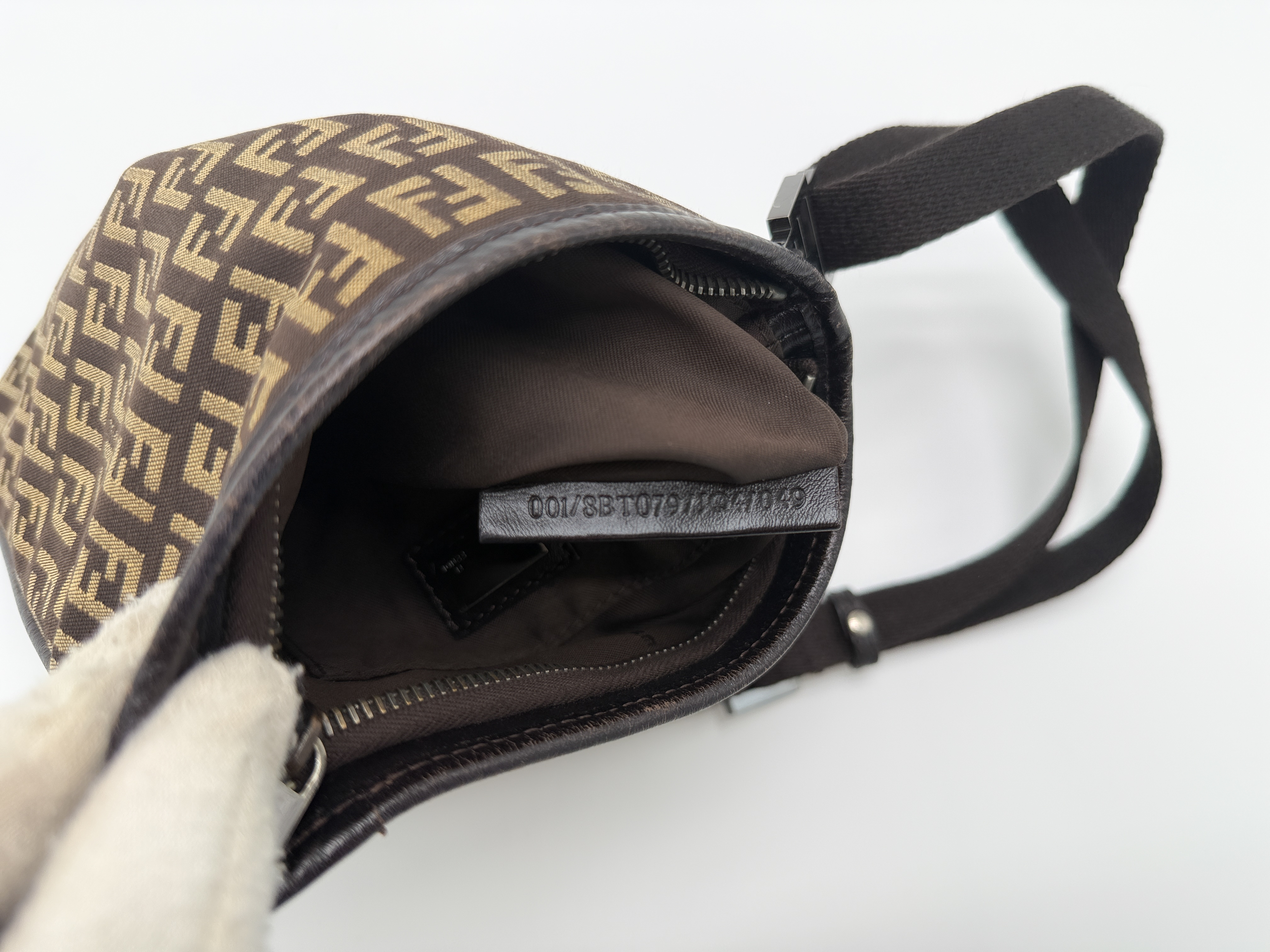 Zucca Canvas x Leather Shoulder Bag — view 12