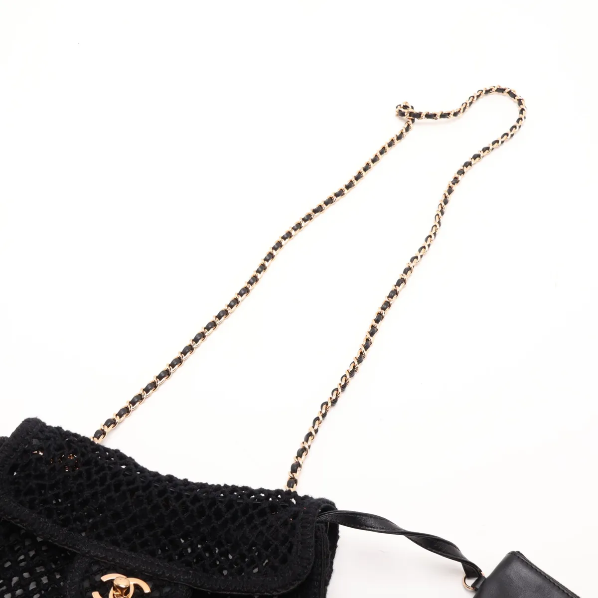 Coco Beach Mesh x Leather Single Flap Single Chain Bag, Black with Gold Hardware, L64E0EG7, Random Plate — view 5