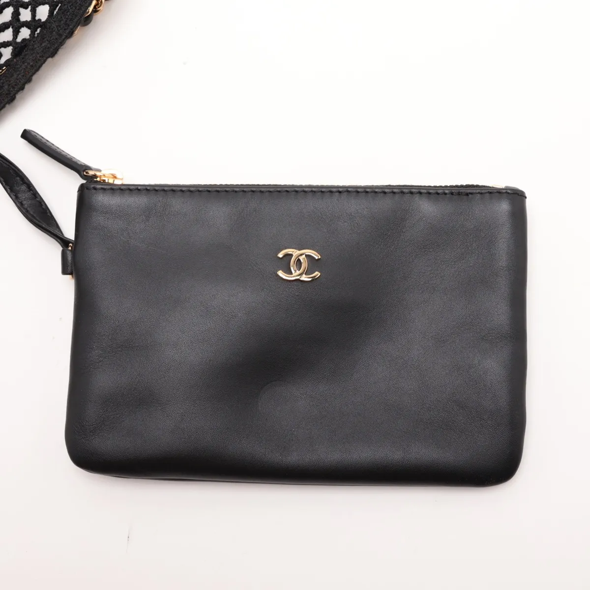 Coco Beach Mesh x Leather Single Flap Single Chain Bag, Black with Gold Hardware, L64E0EG7, Random Plate — view 9