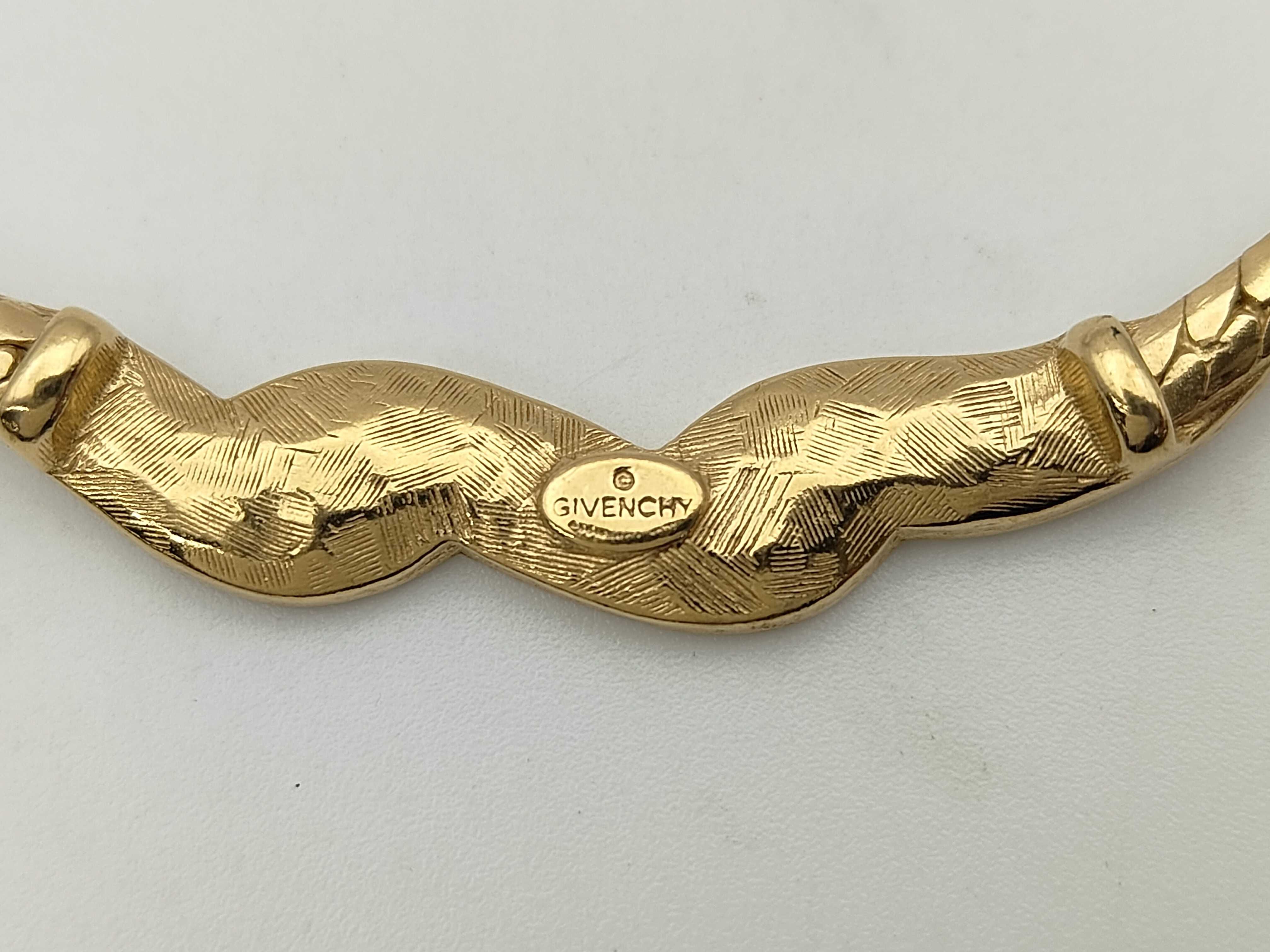 Vintage Rhinestone Gold Necklace — view 5