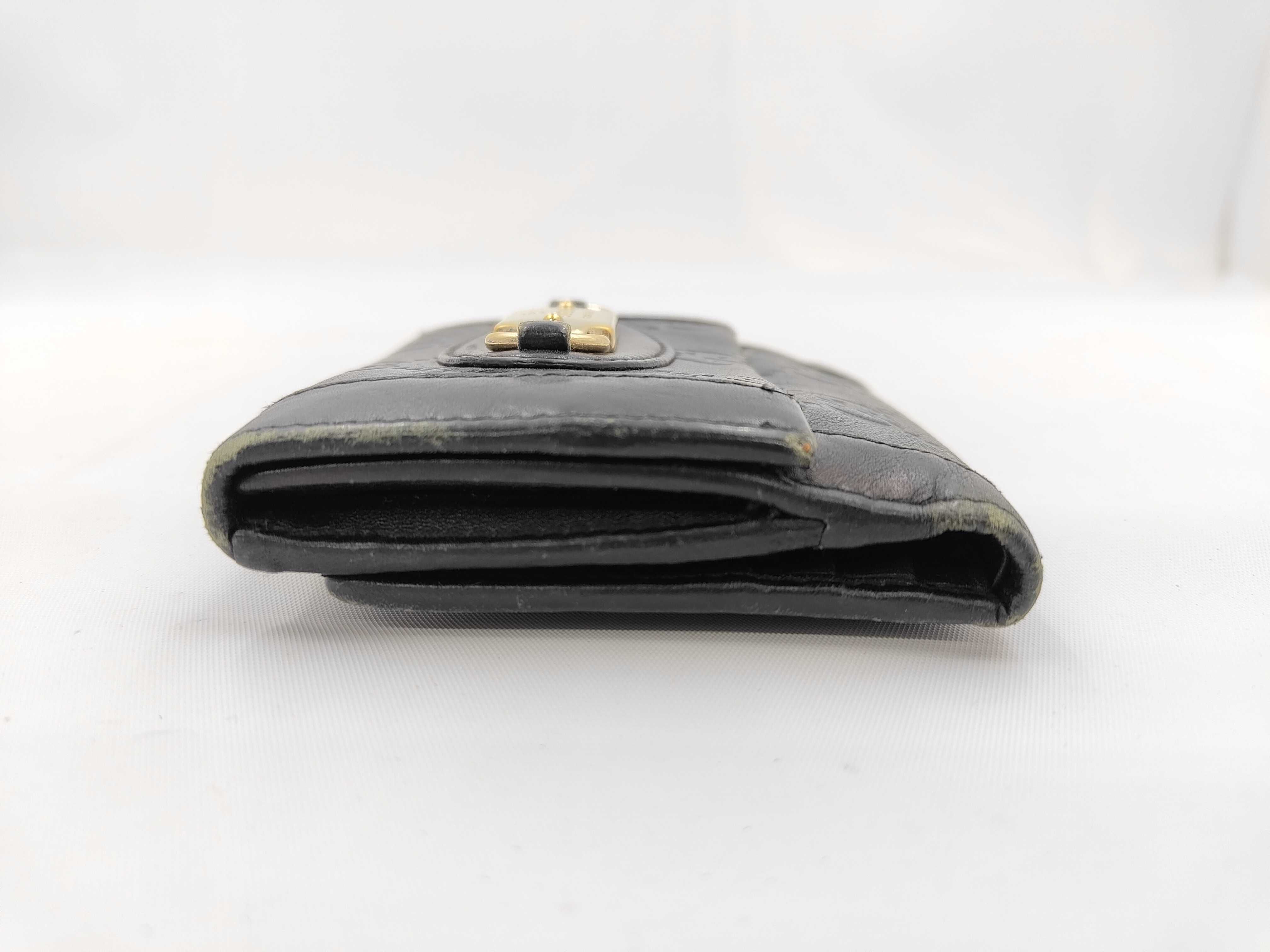 wallet — view 5