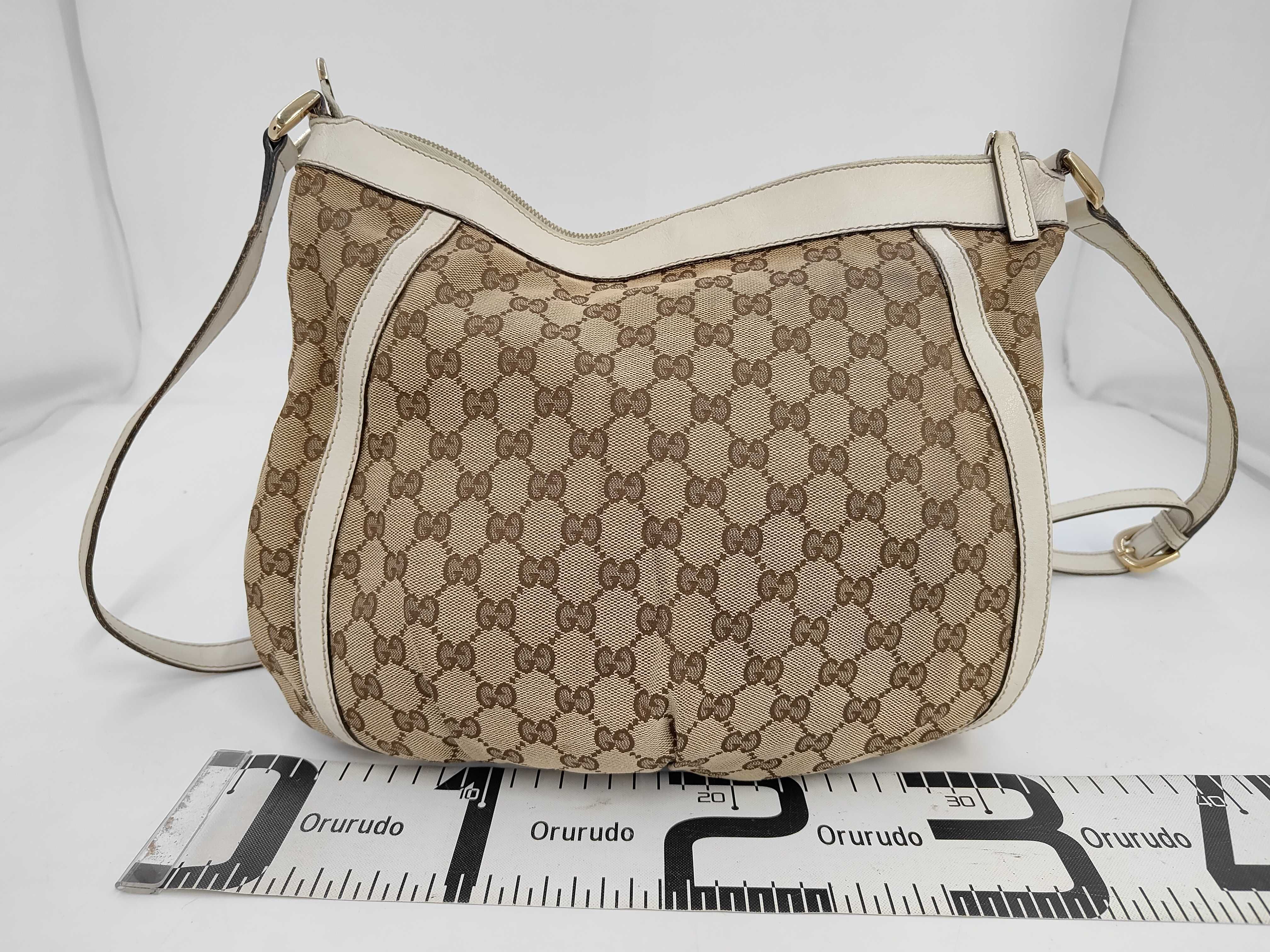 GG Canvas Shoulder Bag, Abbey White — view 2