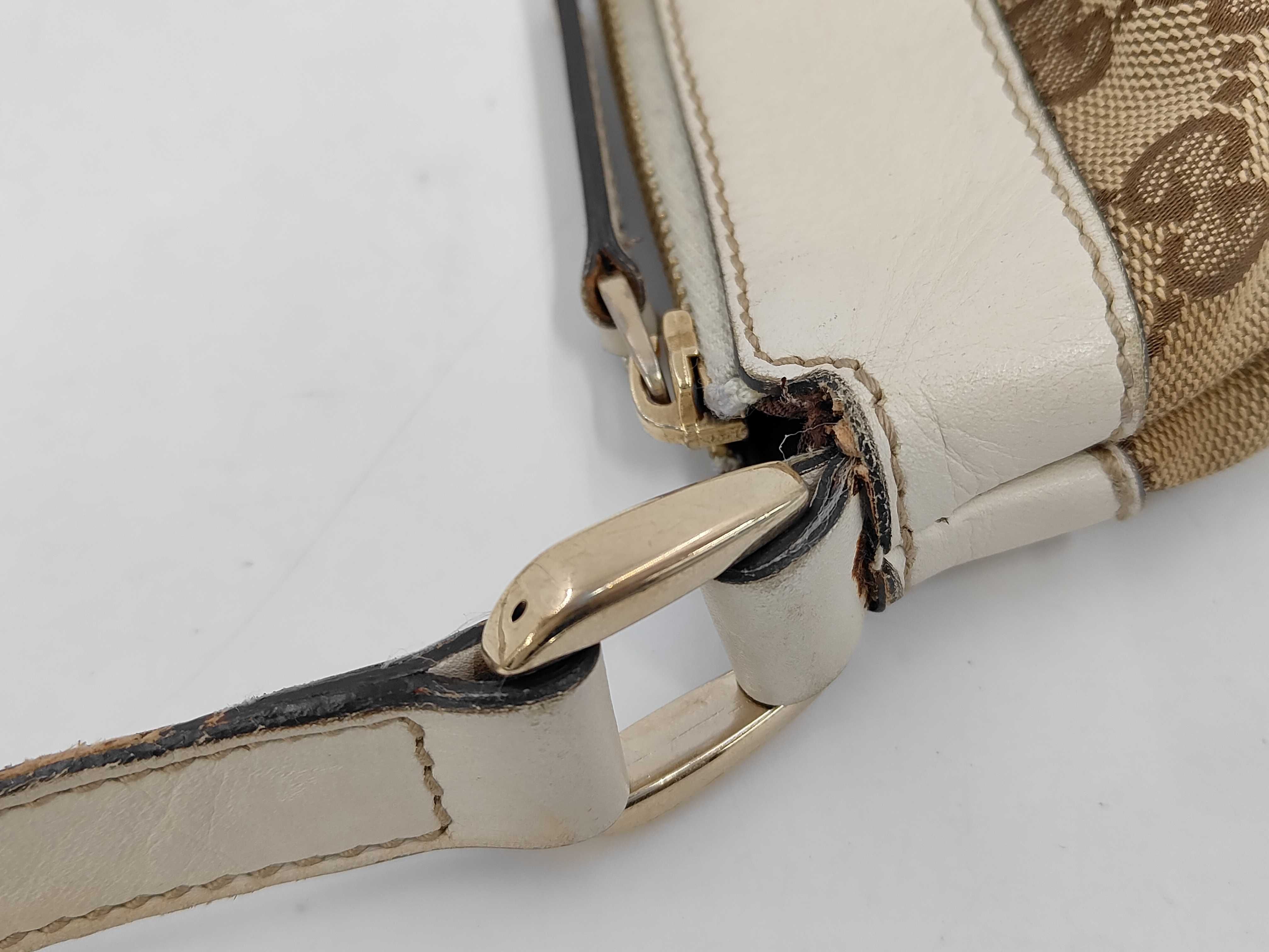 GG Canvas Shoulder Bag, Abbey White — view 5