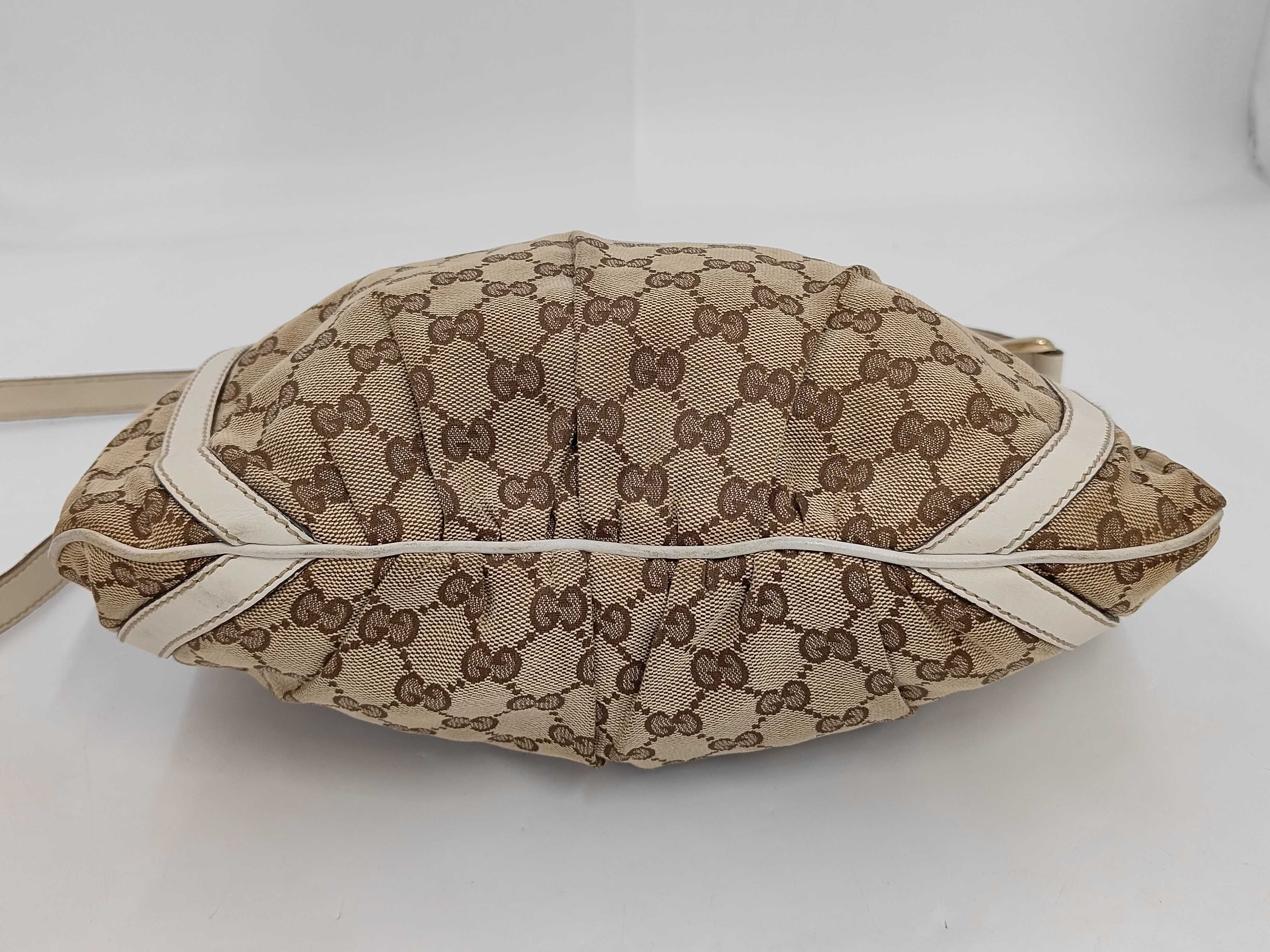 GG Canvas Shoulder Bag, Abbey White — view 7