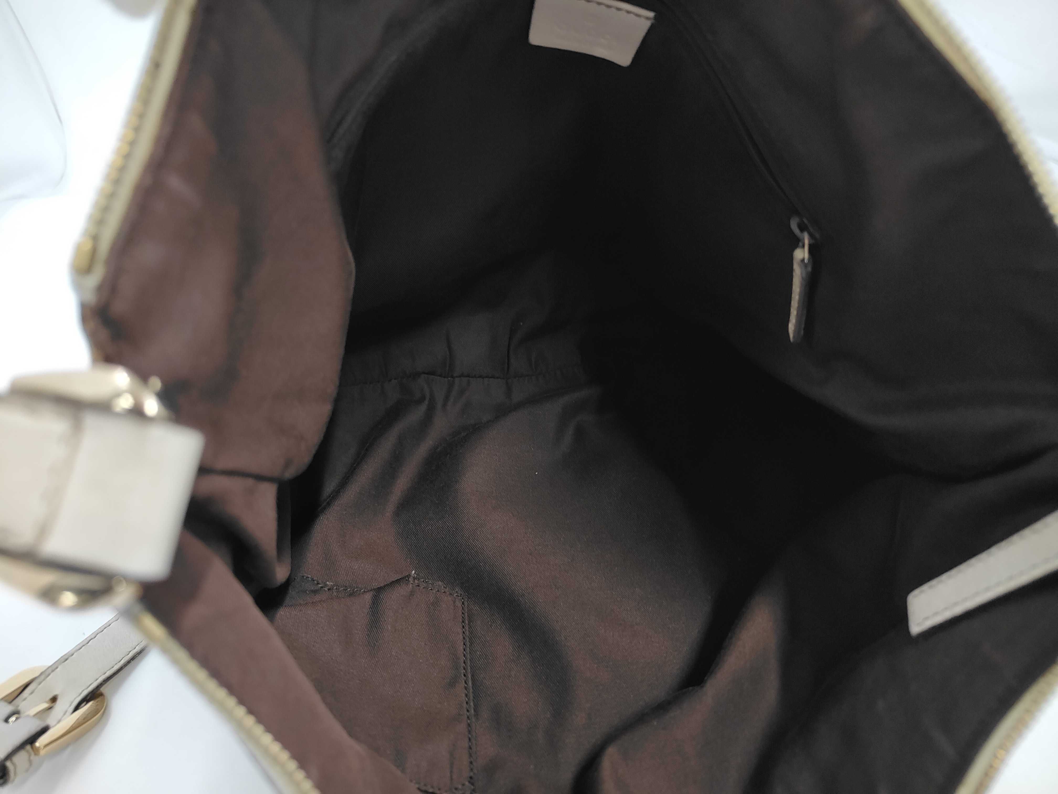 GG Canvas Shoulder Bag, Abbey White — view 8