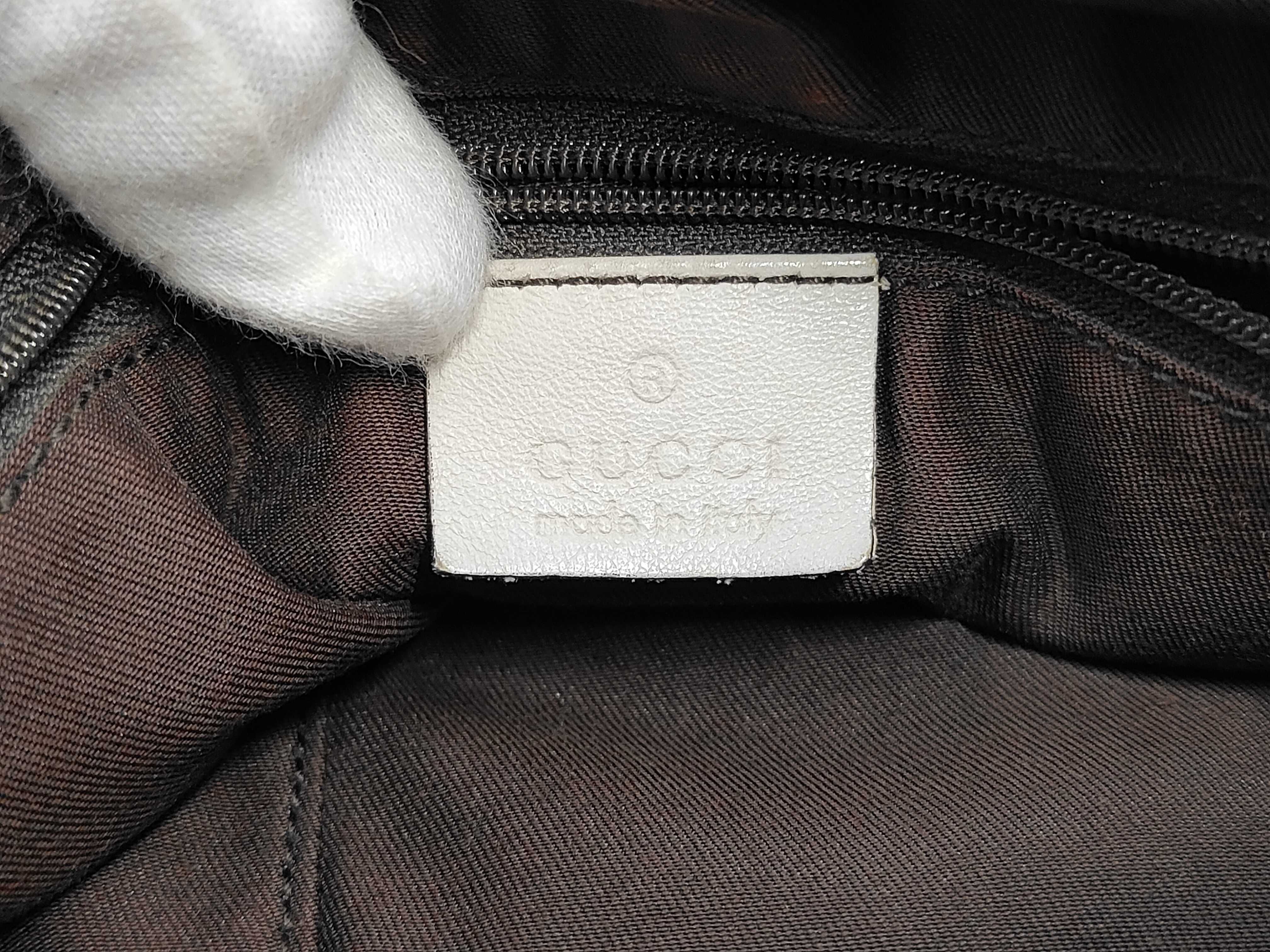 GG Canvas Shoulder Bag, Abbey White — view 9